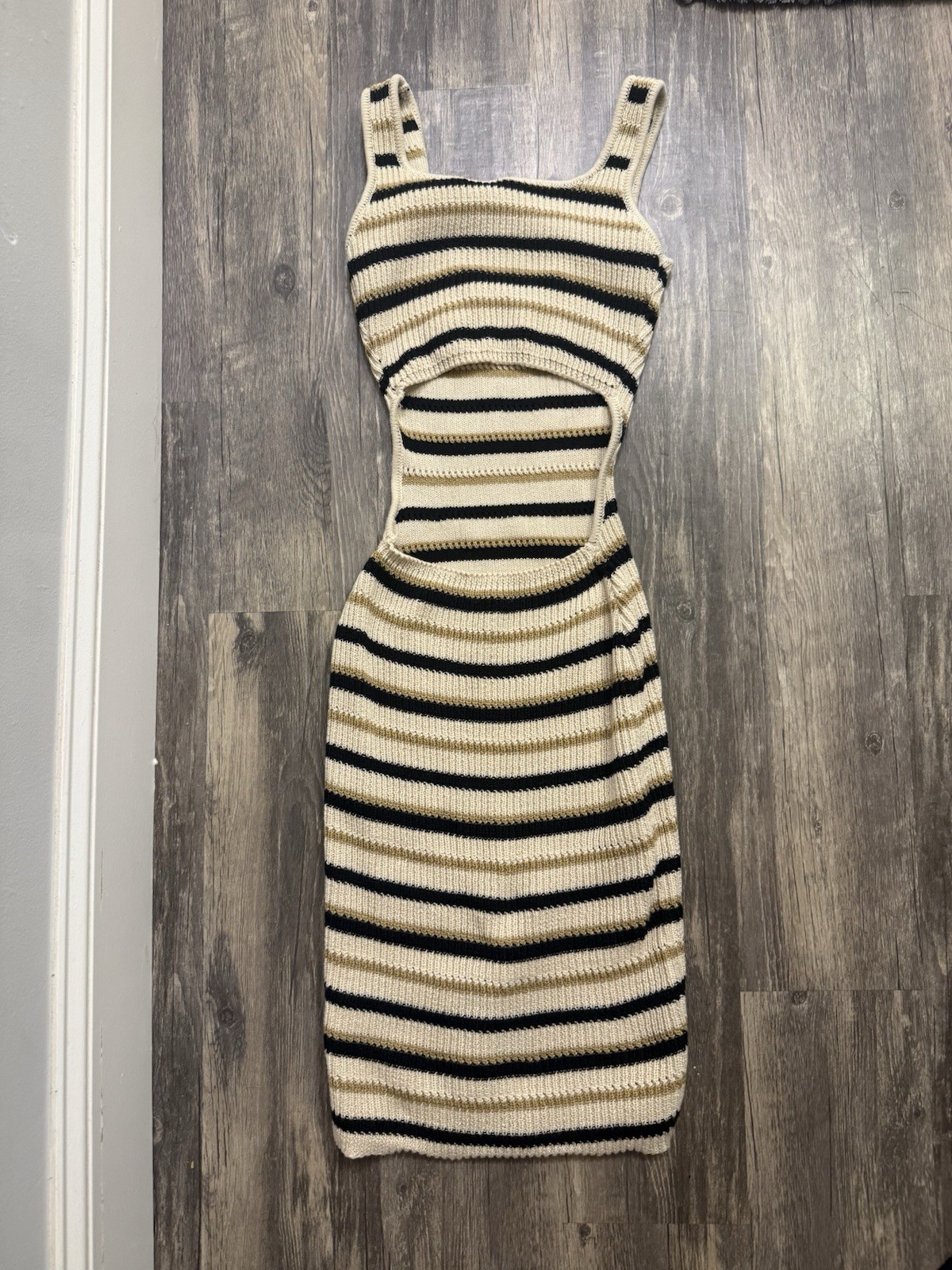 Windsor Knit Bodycon Midi Dress Striped Cutout Back Beige Black Size M