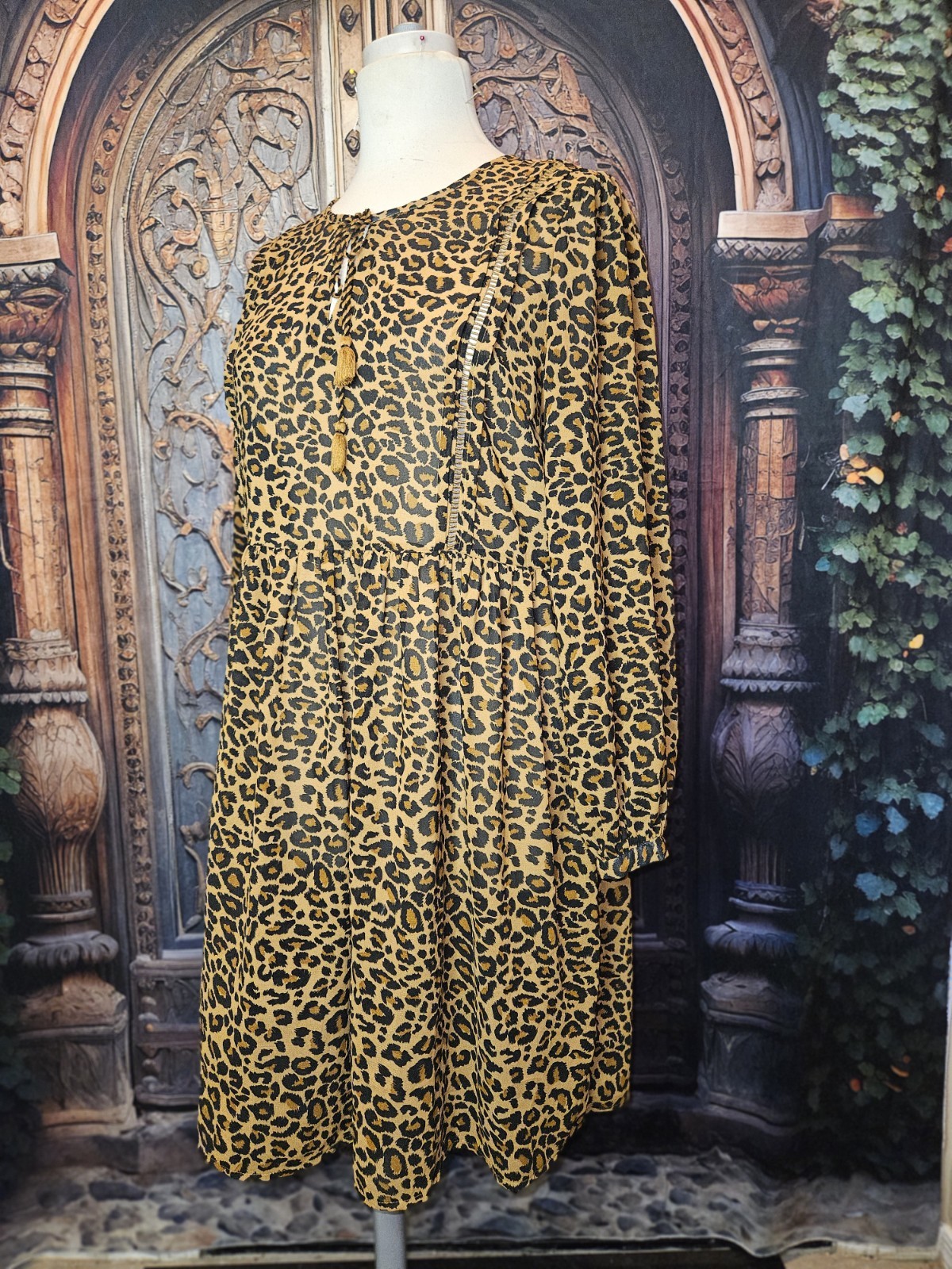 Time and Tru Dress L Silky Leopard Print Boho Hippie Peasant Babydoll Sundress