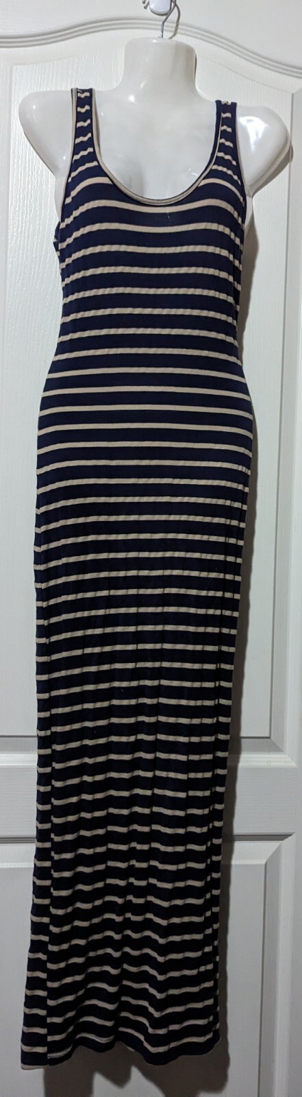 Alythea Women Navy/Tan Striped Low Back Sleeveless Casual Long Maxi Dress Small