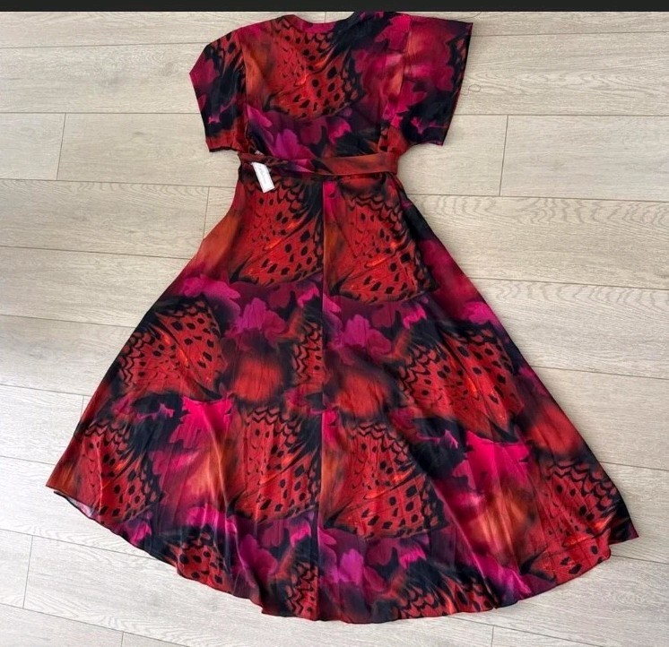 Premier Amour Short Sleeve Button-up Maxi Dress in Black Red Butterfly Print 12