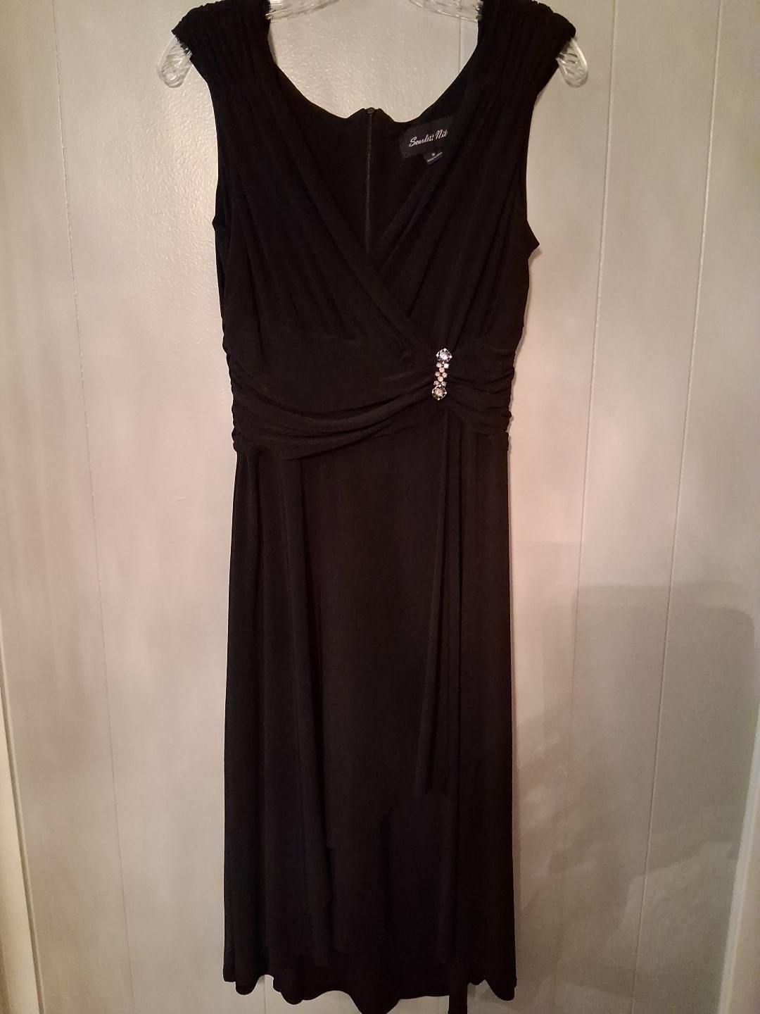 Scarlett Nite Women’s Size 8 Rouched Waist Rhinestone Cocktail Dress