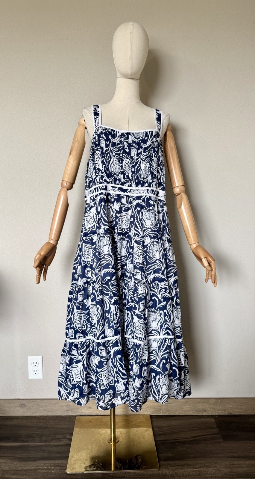 Talbots Size 16 Tiered Fit & Flare Dress Distressed Jacobean Navy White