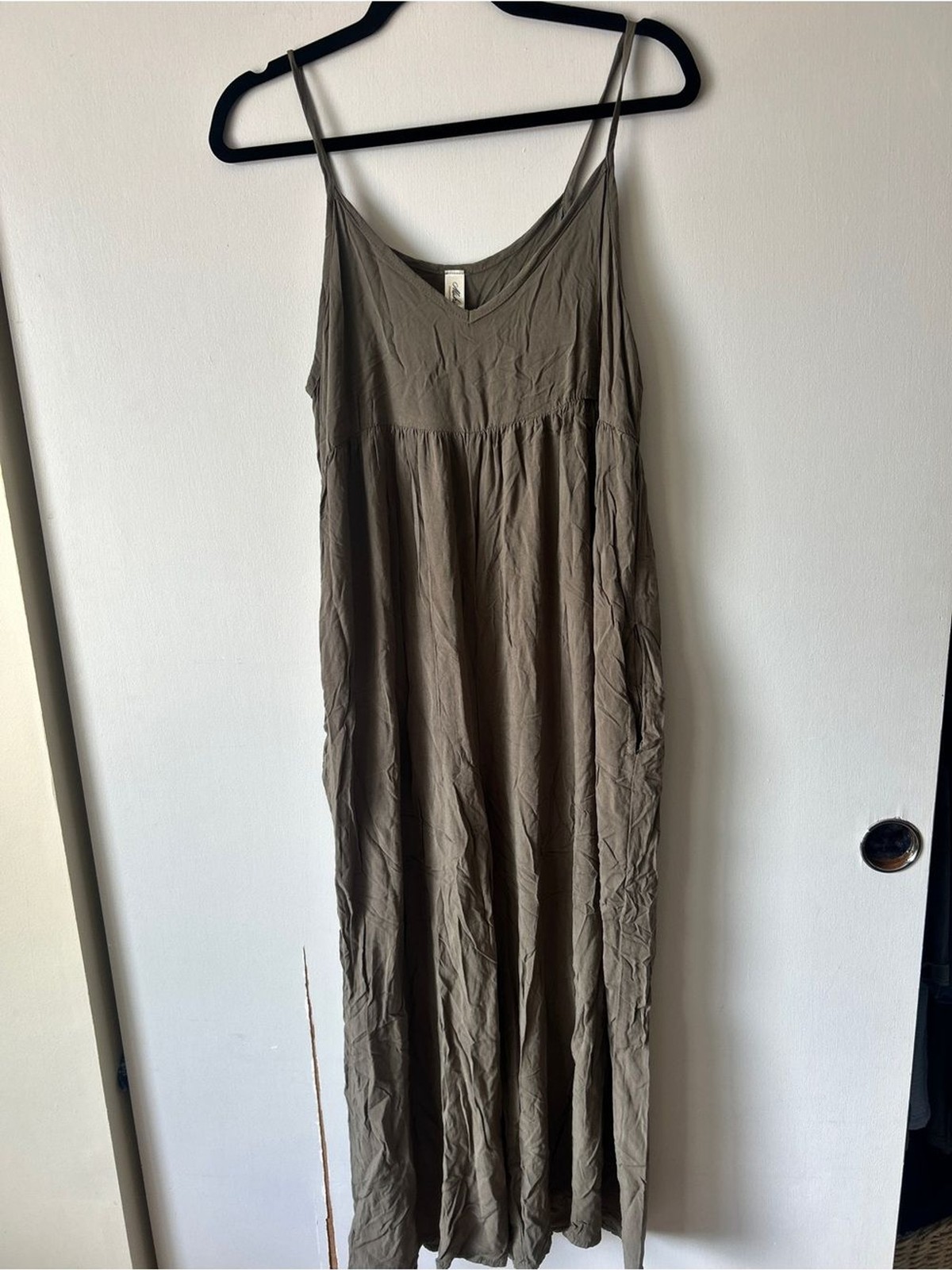 Women’s Olive Brown Jumpsuit Sleeveless V-Neck