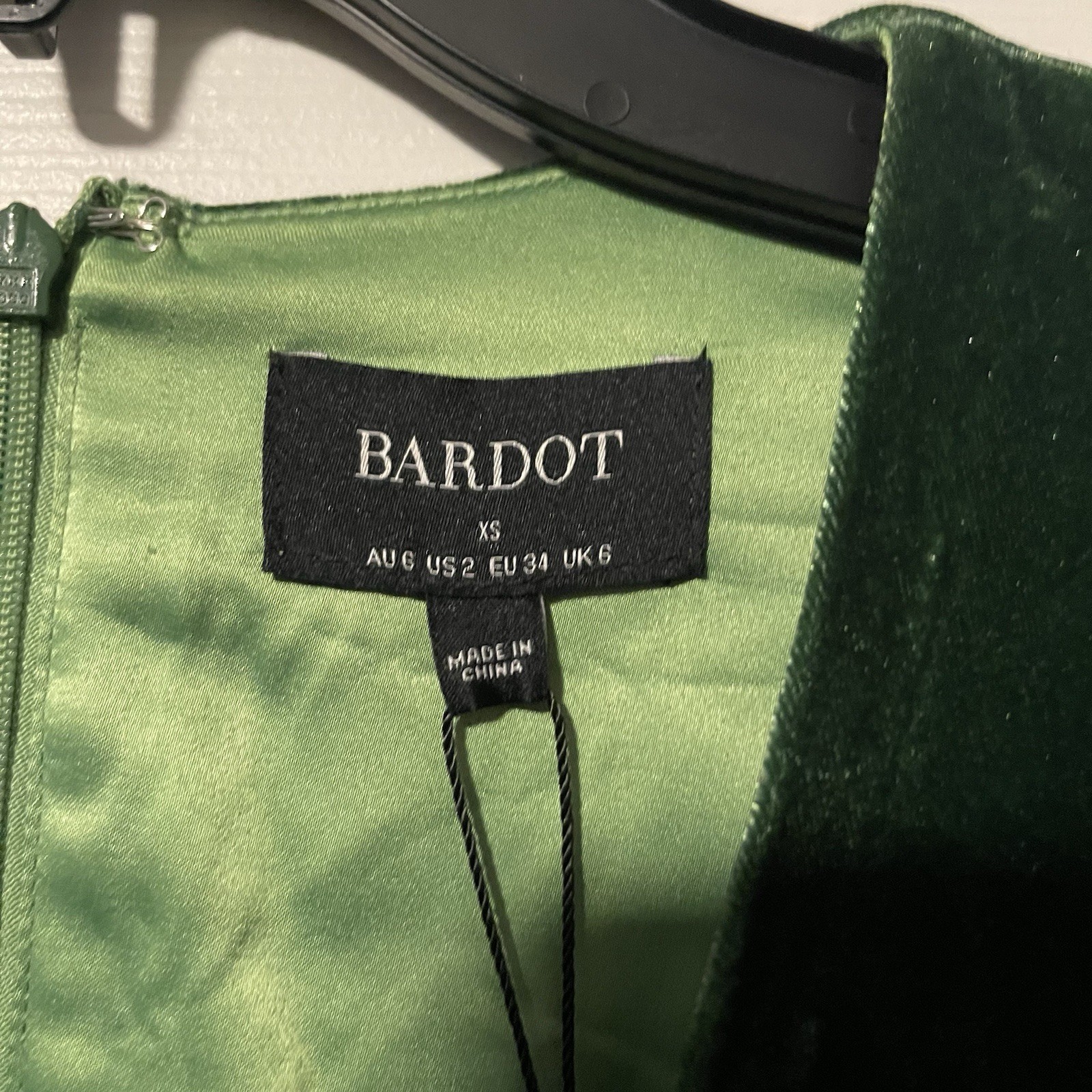 NWT Bardot Keala Velour Wrap Mini Dress Green XS US 2 Long Sleeve Cocktail $139