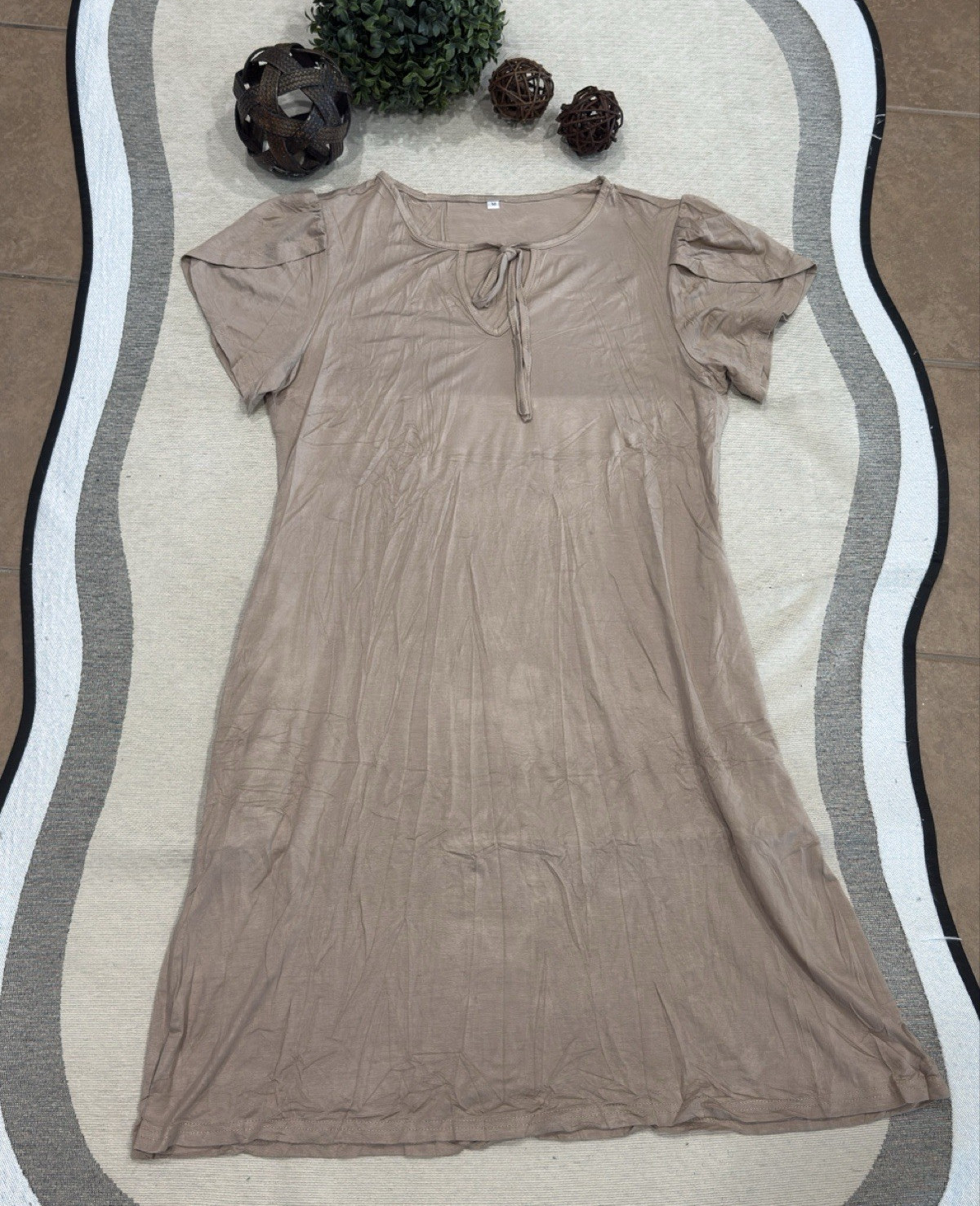 Beige Solid Shift Knee Length Dress Puff Short Sleeve Round Neck Tie S Women