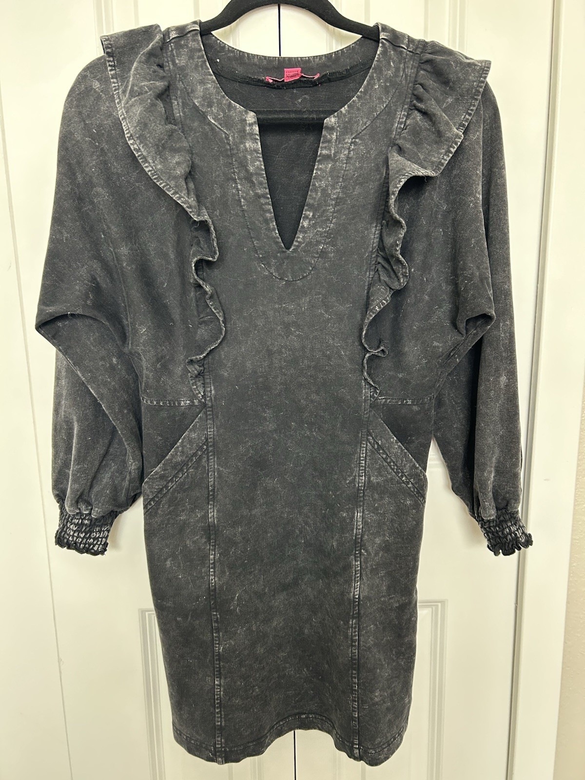 Betsey Johnson New York Beautiful Relaxed 100% Cotton Acid Grey Dress
