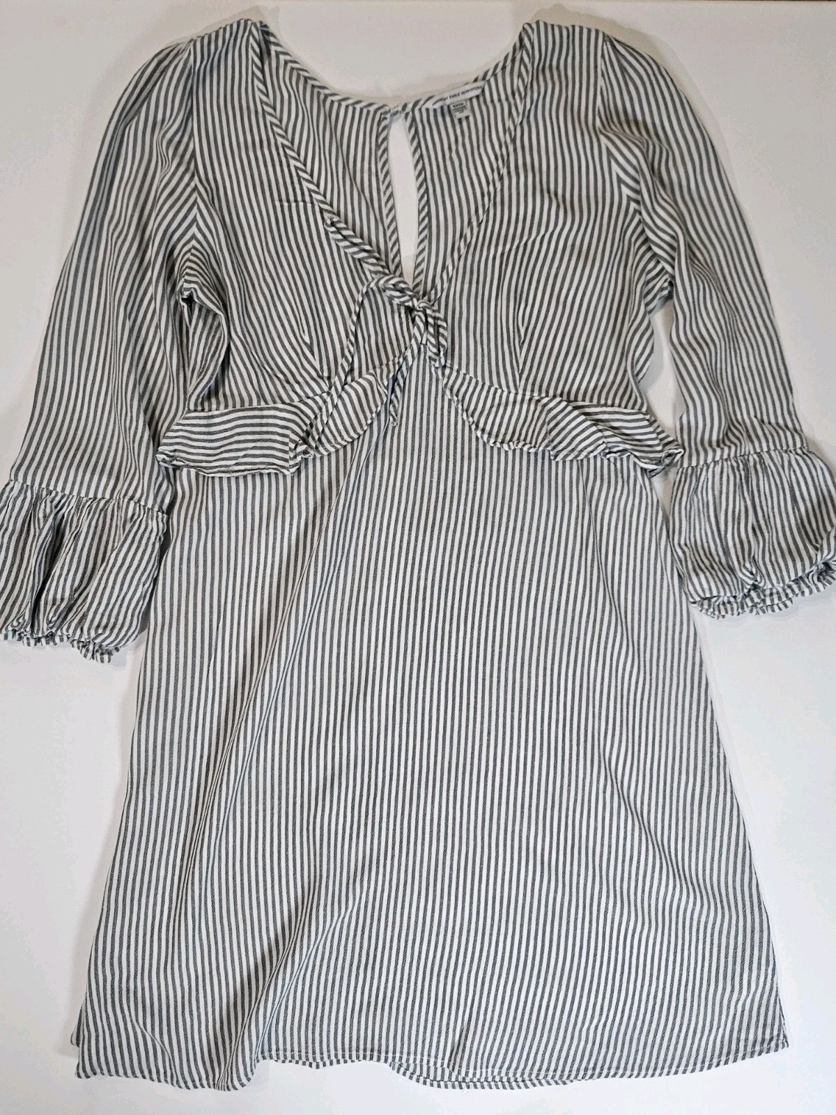 American Eagle Mini Dress Womens Dress Small Grey White Stripe 3/4 Ruffle Cuff