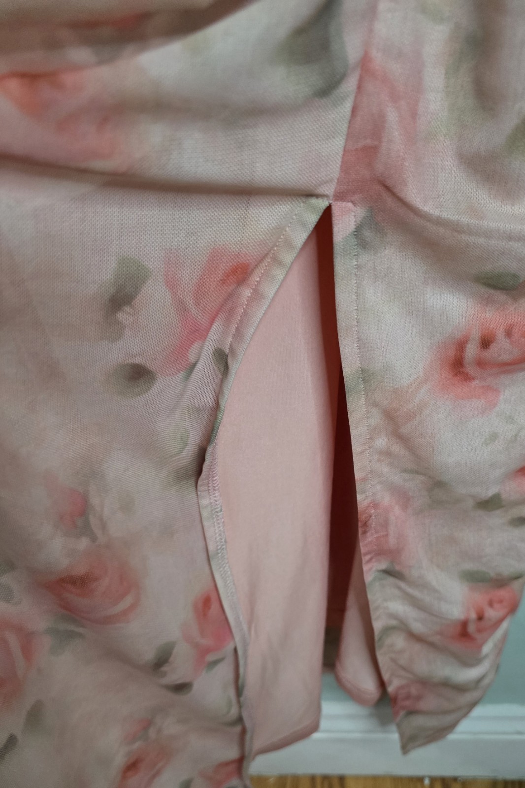 SHEIN Women’s Pink Floral Ruffle Bottom front Slip Midi Dress Size Large NWOT
