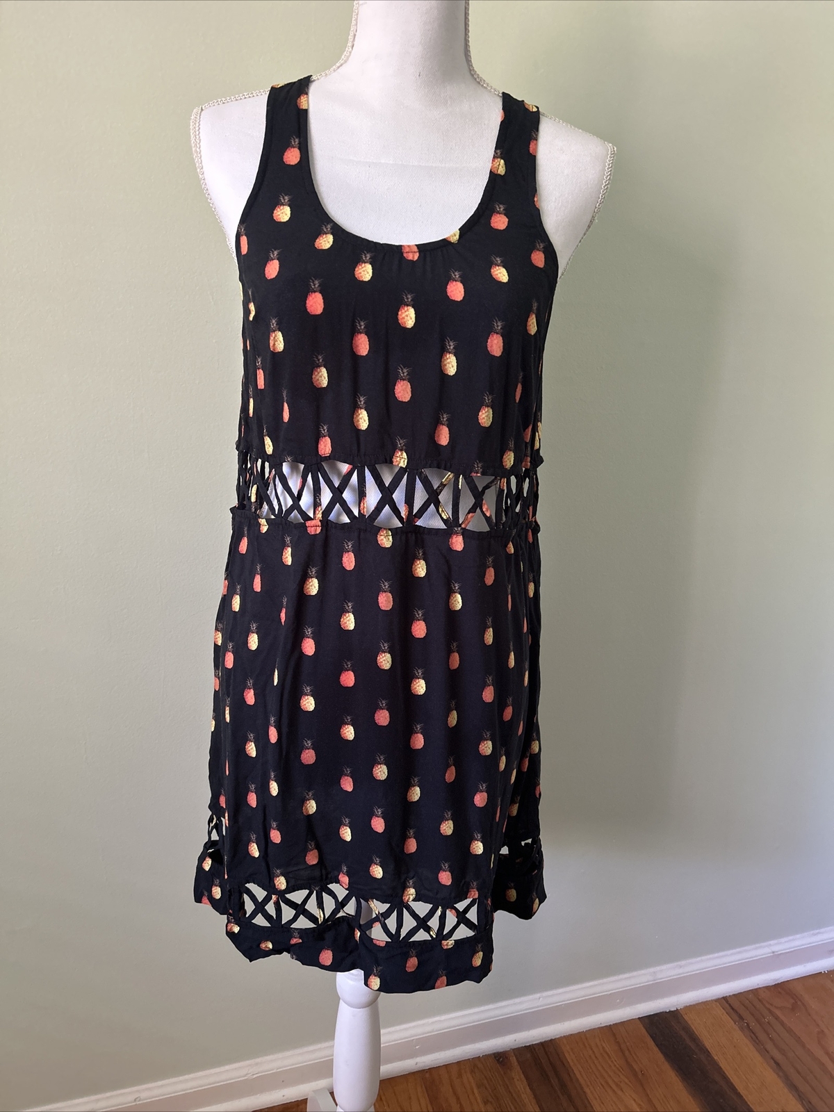 Seafolly Australia XS black Dress Cover Up Pineapple Print🍍 With Cutouts