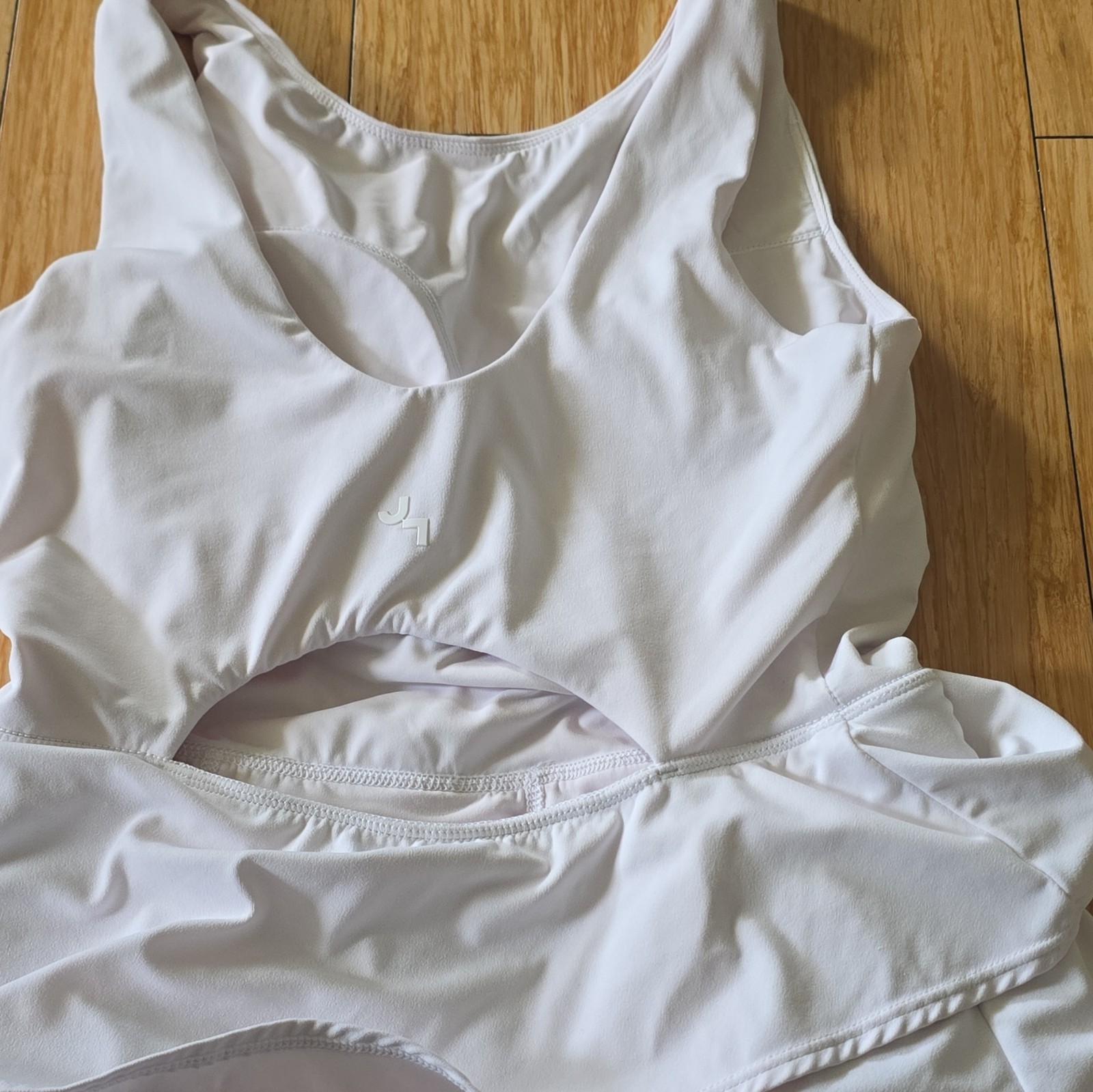 NWT Target JoyLab Women’s Tiered Skirt Exercise Dress White Size S –