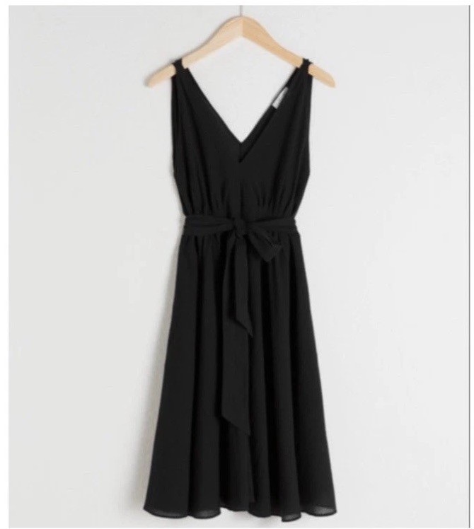 & Other Stories belted v neck midi dress tie waist trapeze a line flowy black 6
