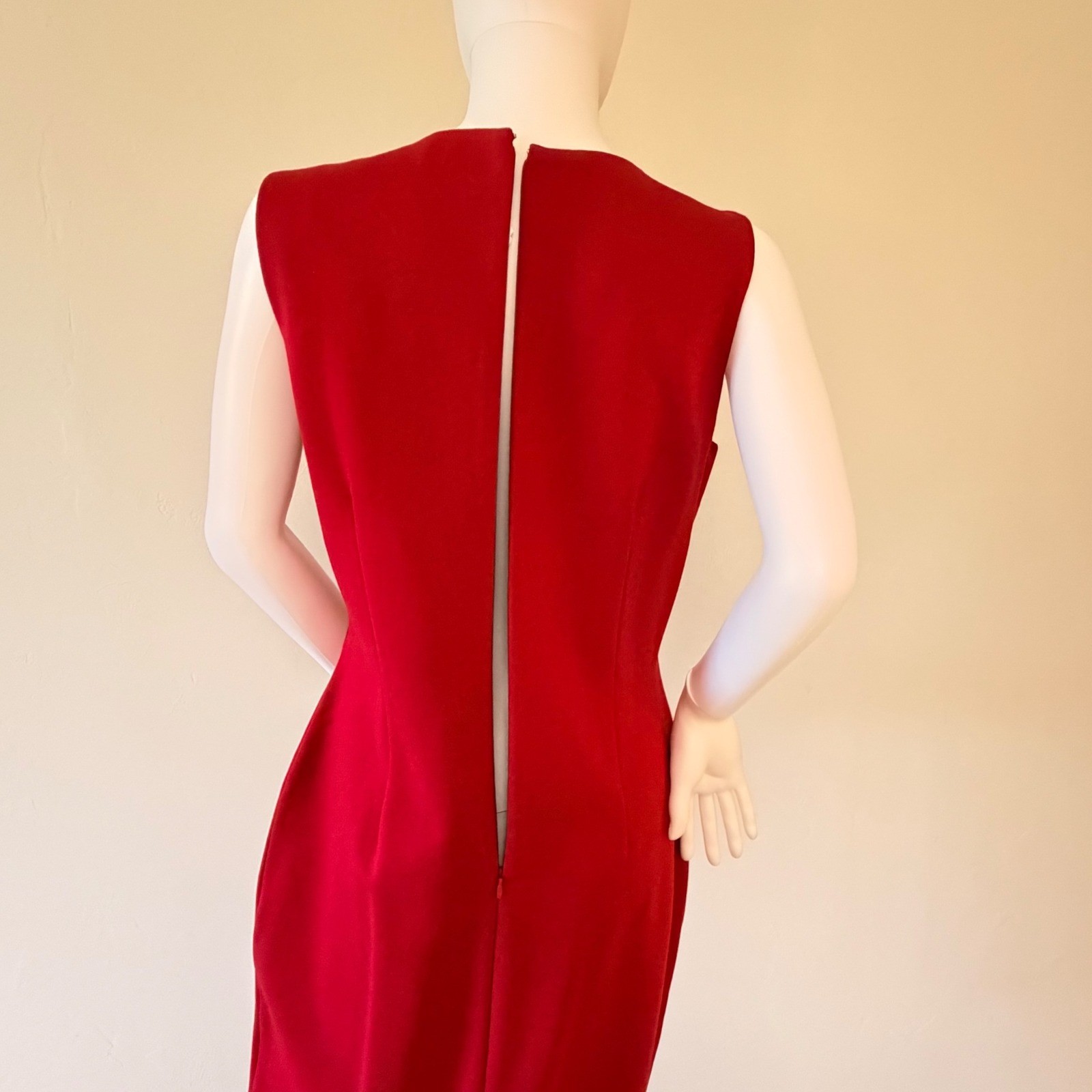 J.McLaughlin Devonshire Dress Holiday Red Sleeveless Sheath Midi Womens Size M