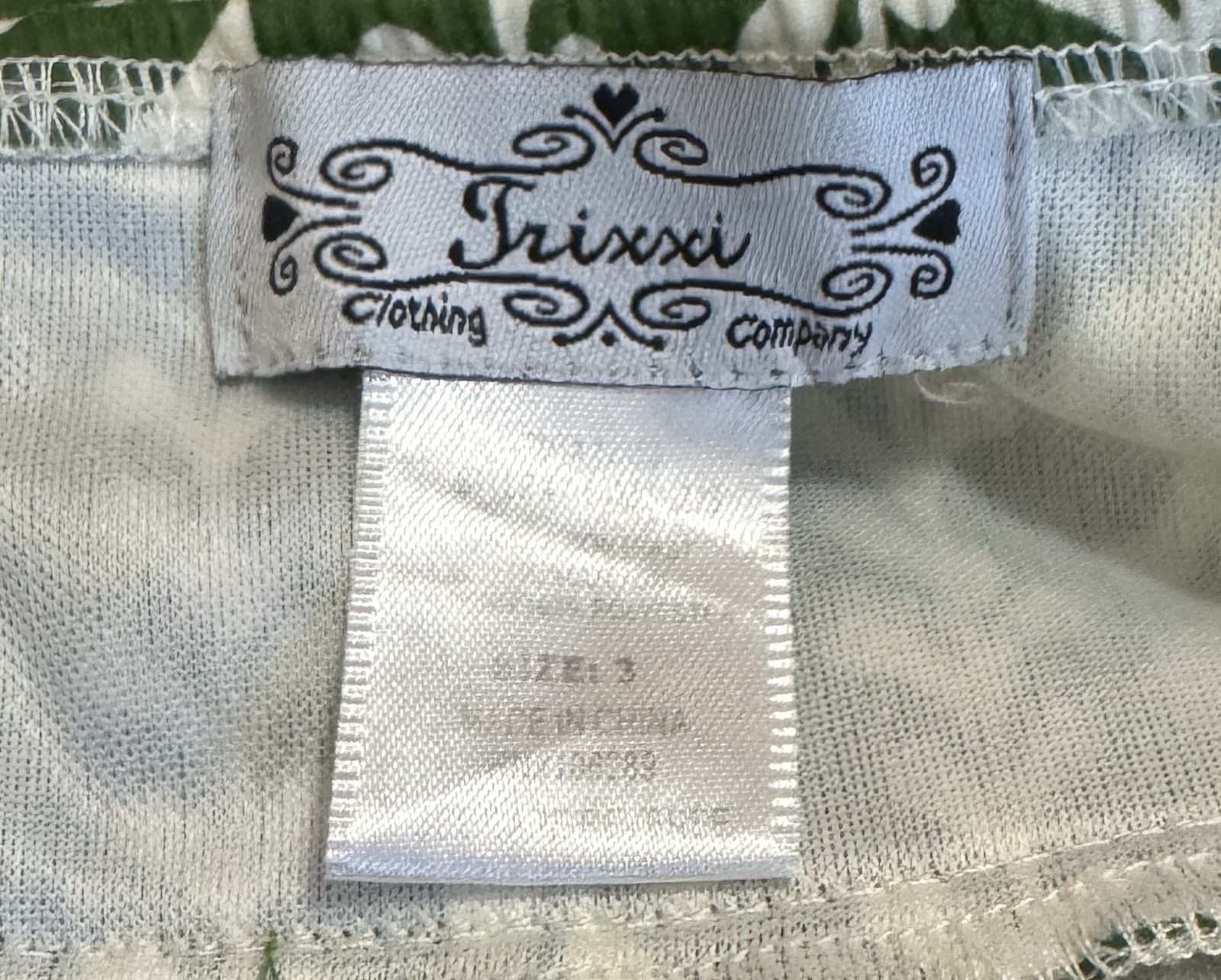 Vintage Bra Insert Halter Dress Lined With Zipper Green Pattern By TRIXXI Size 3
