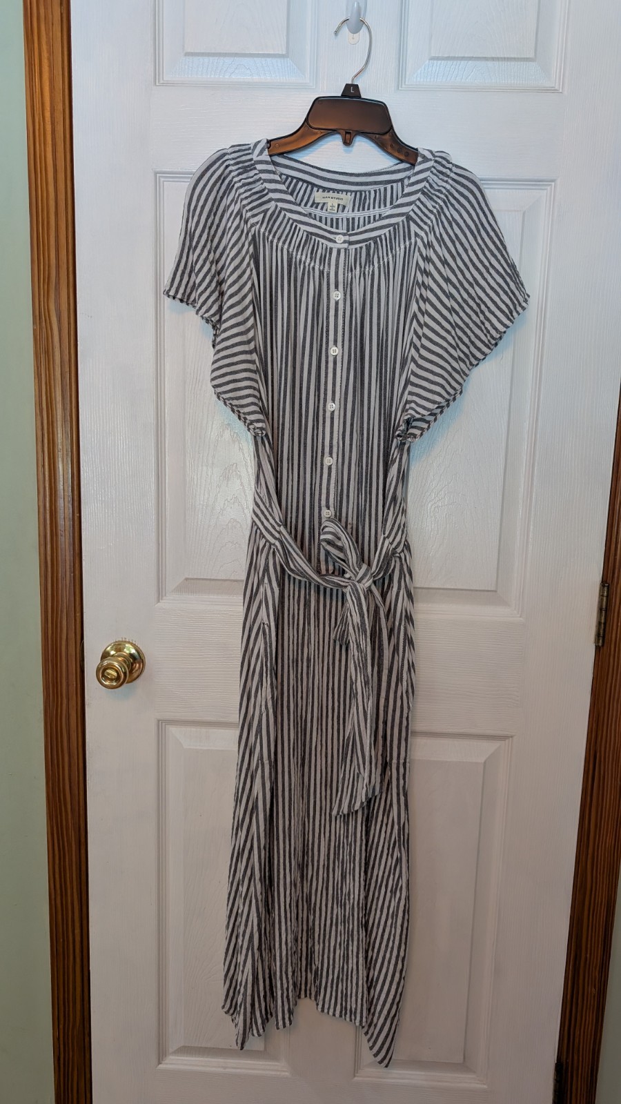 Max Studio Midi Dress White Gray Vertical Stripe Rayon Cotton Span Belt Button L