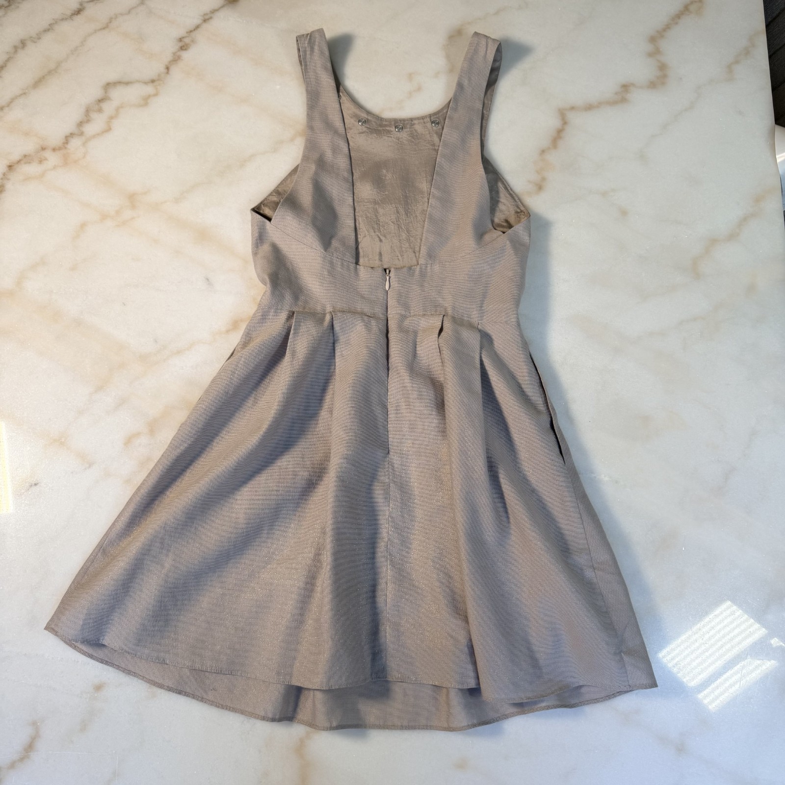 BCBGeneration | Dress Mini Metallic Silver Open Back • Sz 0