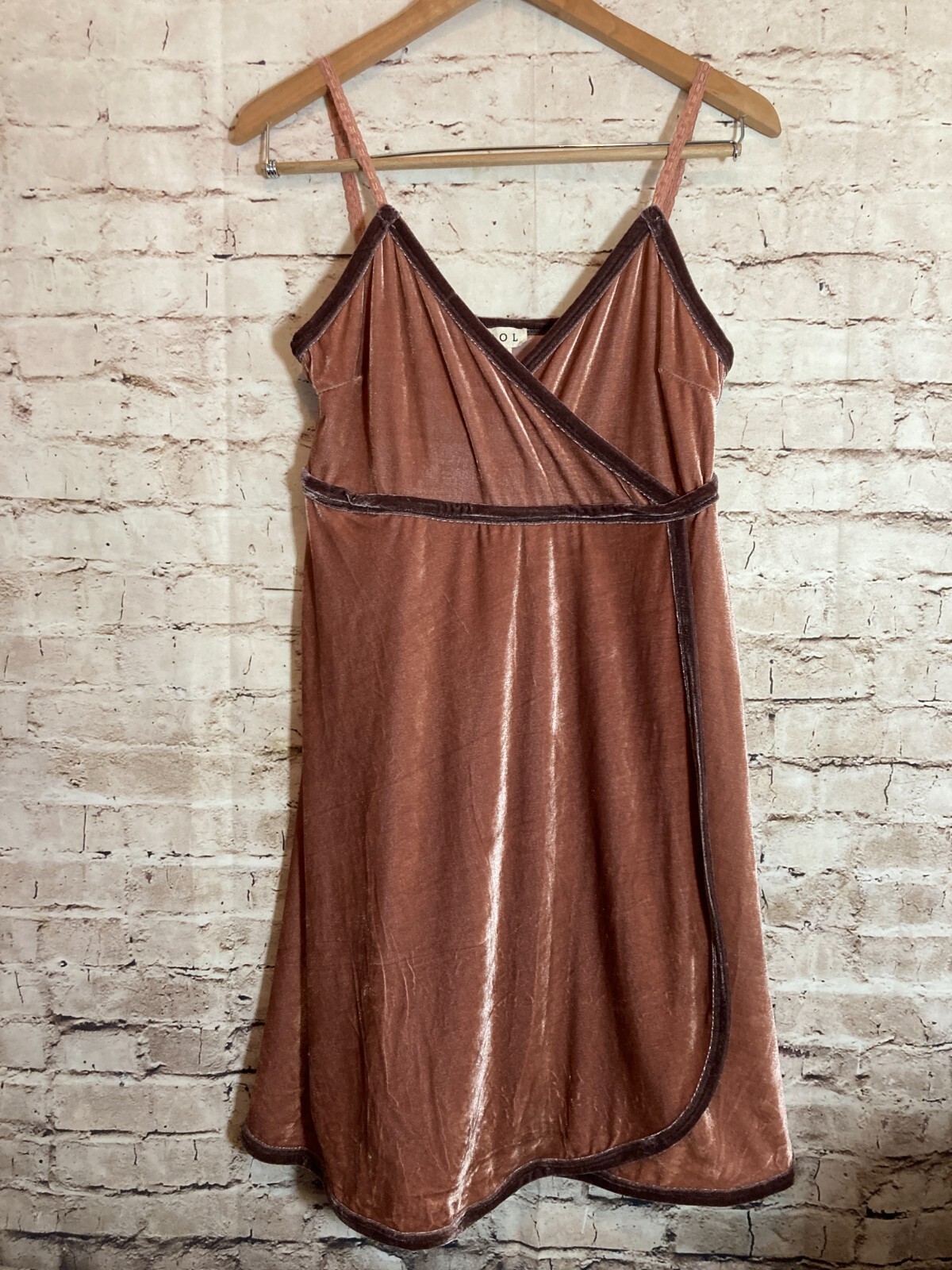 POL Slip Dress Womens Medium Mauve Pink Velvet Feminine Coquette Babydoll