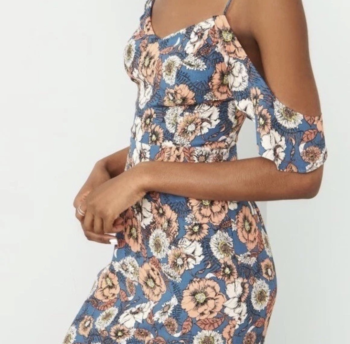 ASTR The Label Blue Orange Medium Cold Shoulder Cami Floral Sun Dress Festival
