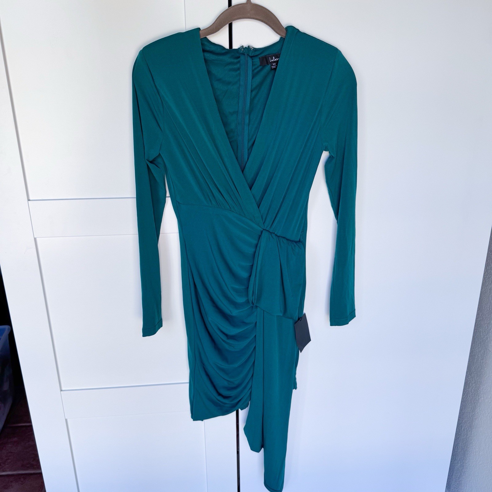Lulus Green Ruched Long Sleeve Bodycon Dress Womens XS, Formal, Holiday. $59
