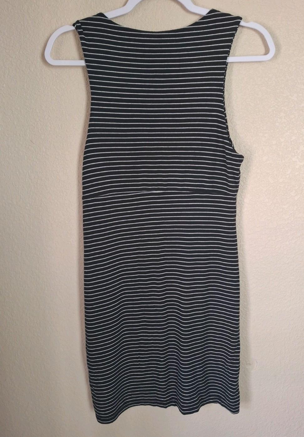 Athleta La Palma Dress Super Soft UPF 50+ Sz SP Knee Length black Sleeveless
