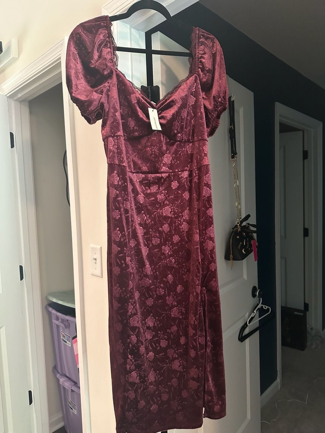 Francesca’s Elisa Floral Velvet Midi Dress in Burgundy