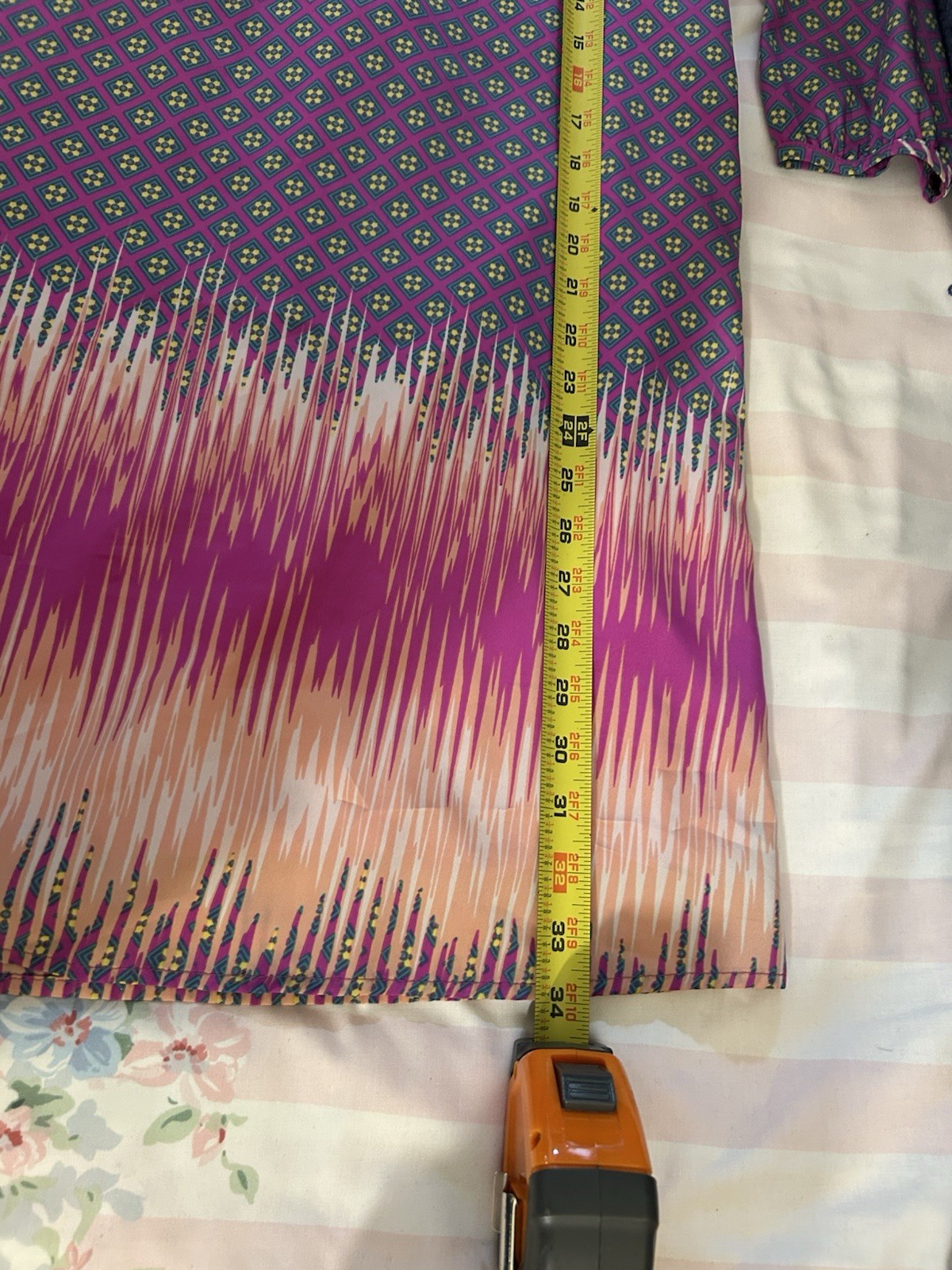 Peach Love Cream Geometric Print Shift Dress Medium Pink Boho 3/4 Sleeve Tribal