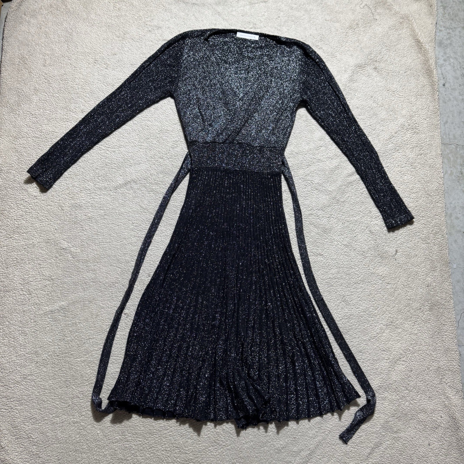 Jean Louis Francois Dress Womens Medium/Large Black Sparkly Long Sleeve Ruffle