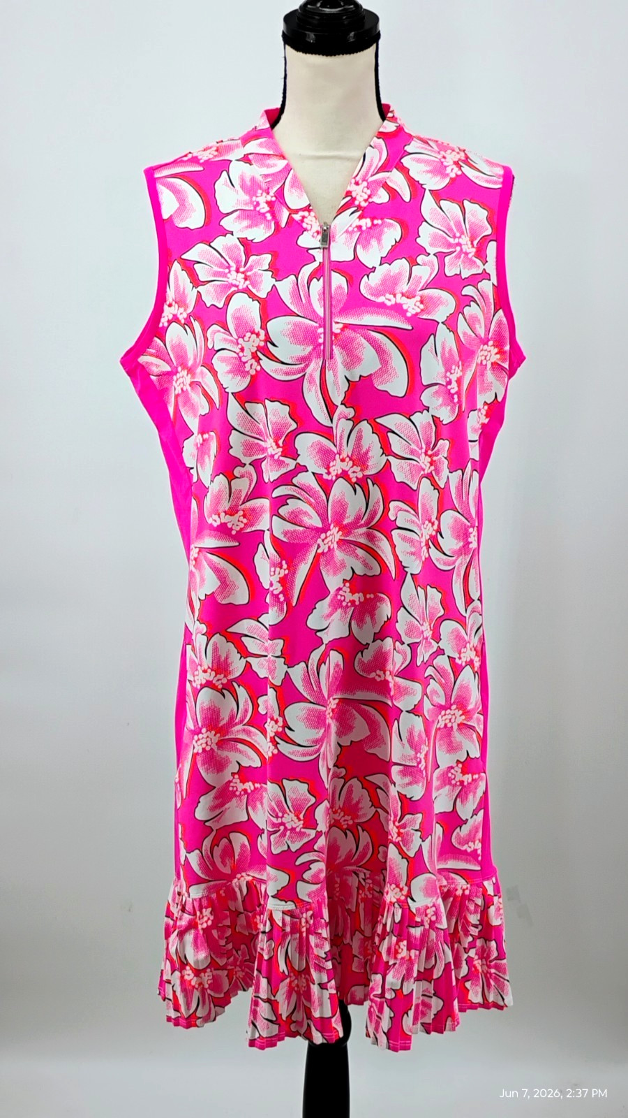 NEW Tail Activewear Nabila Sleeveless Dress UPF 50 Pink Sugar Blossom Floral XL