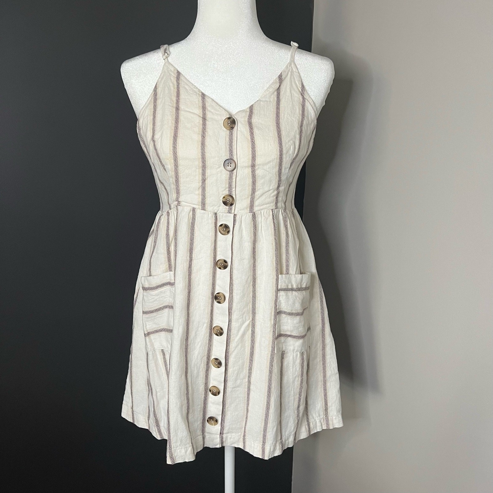 Gilli Woman’s Cream Tan Burgundy Striped Summer Sleeveless Sundress- Size L
