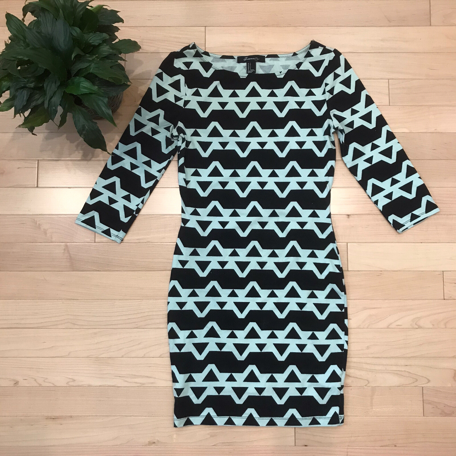 Forever 21 Mint Green & Black Geometric Aztec Pattern Bodycon Cotton Dress Small