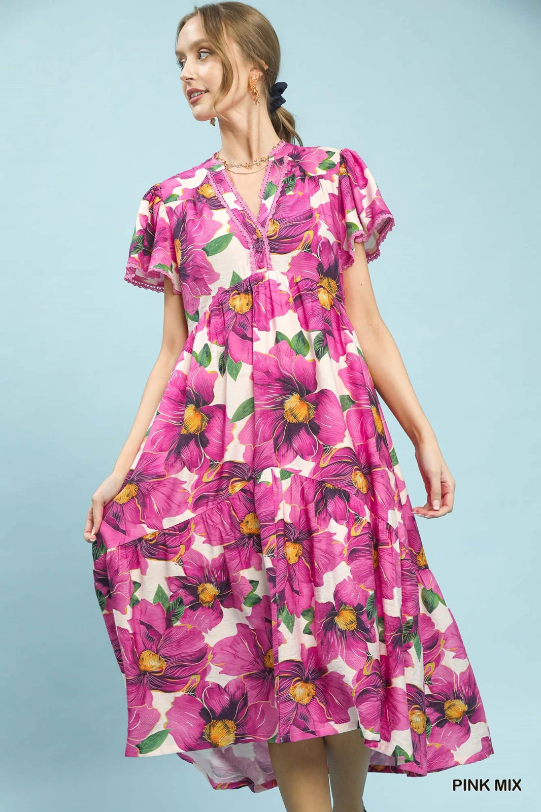 Umgee Tropical Floral V-Neck Flutter Sleeve Tiered Midi Dress – Pink Mix – Small