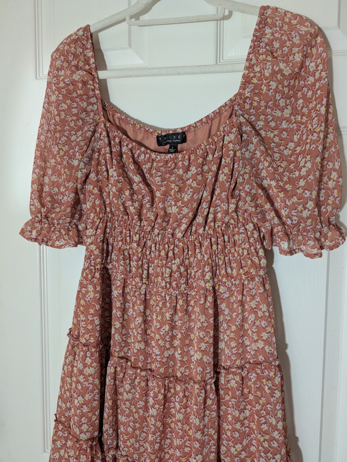 Trixxi Floral Smocked Puff Sleeve Square Neck Mini Dress Pink/Peach Size Large