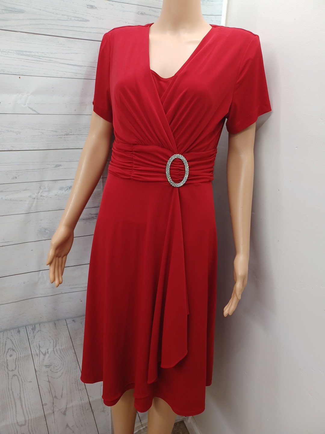 Wardrobe A Womens Red Dress Sz 10 Cascade Knee Length Short Sleeve Ruched
