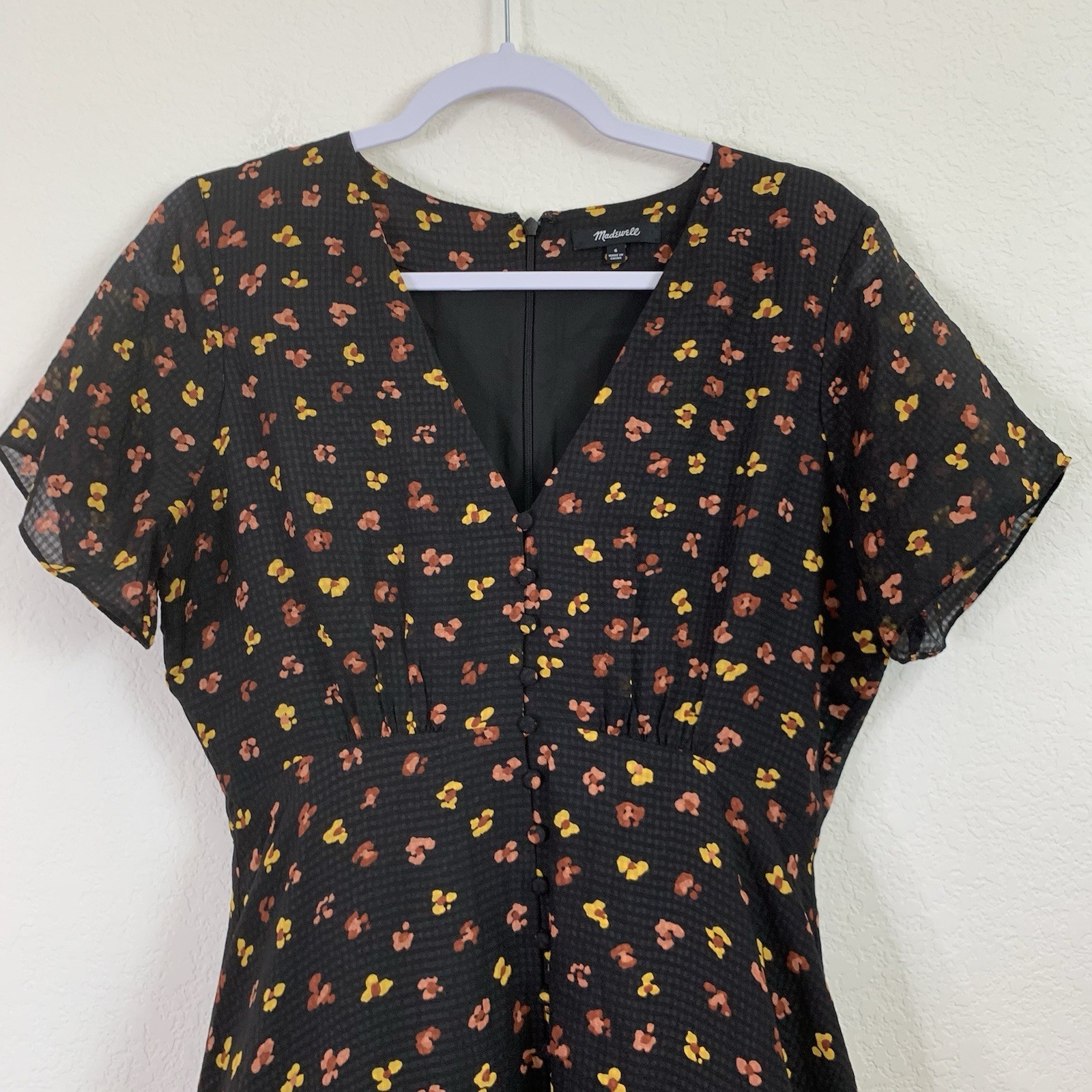 Madewell 100% Silk Button-Front Swing Dress in Feline Floral 6