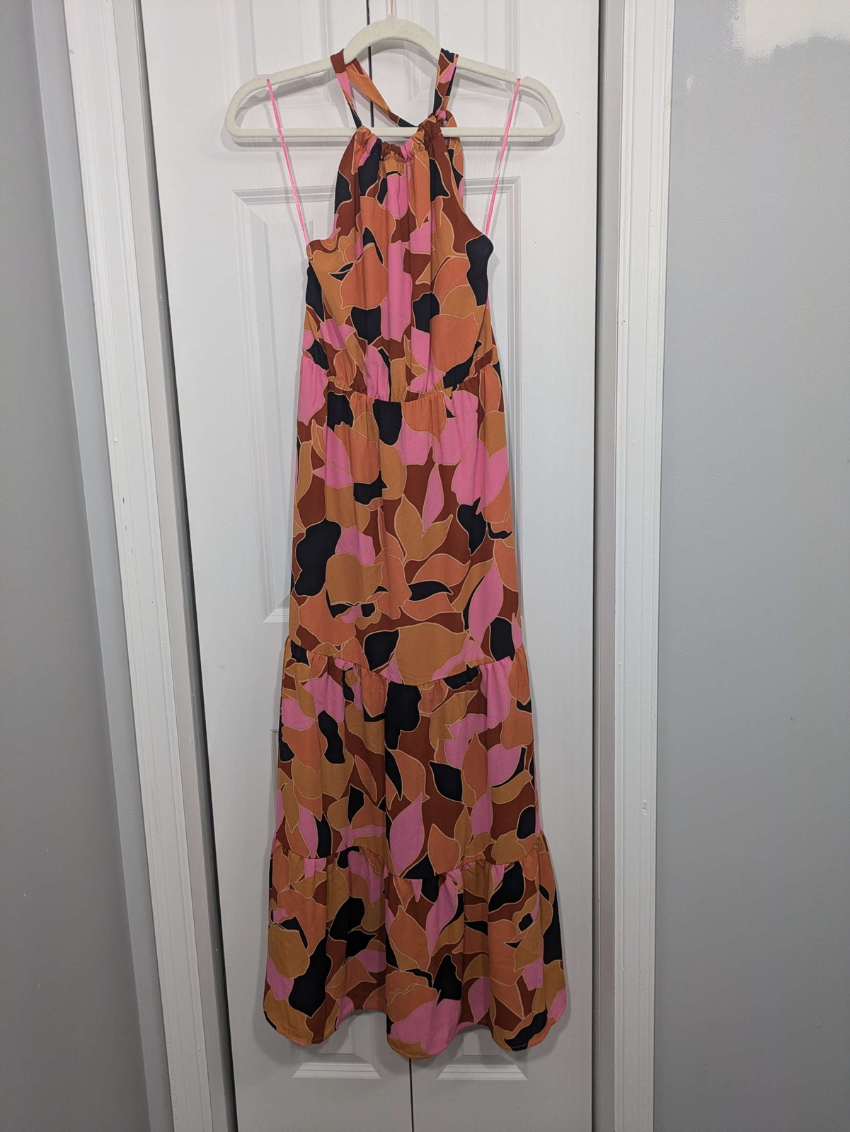 Sanctuary NWT Women’s Size XS Halter Maxi Dress Multicolor Pink