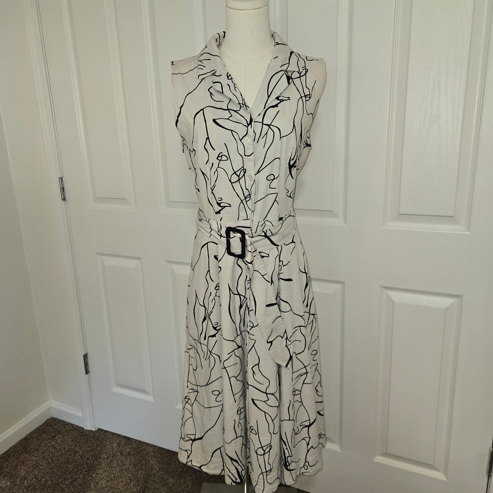 Tahari Shirt Dress Womens 8 White Black Abstract Line Art Belted Midi Sleeveless