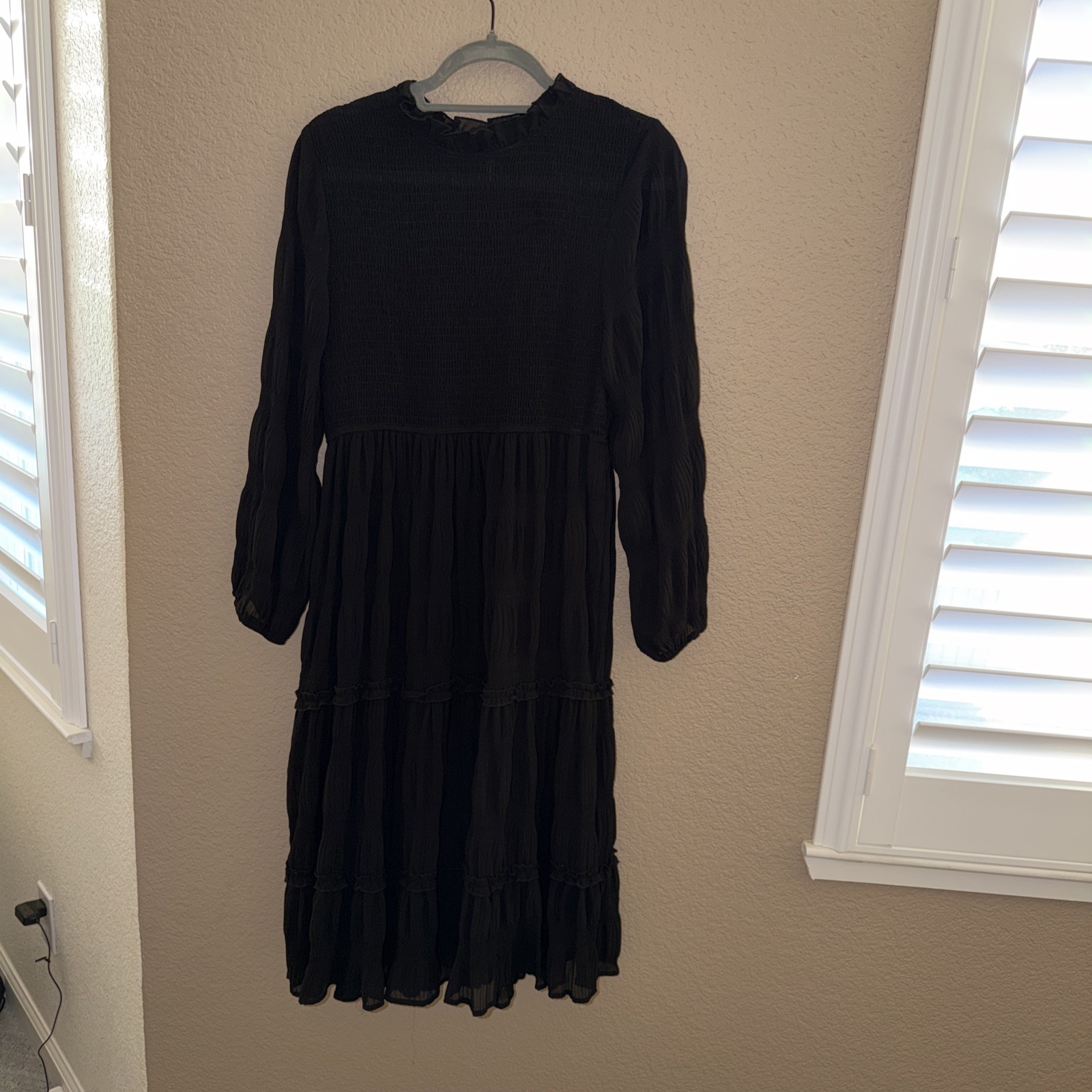 Black Tiered Midi Dress Long Sleeve Size M