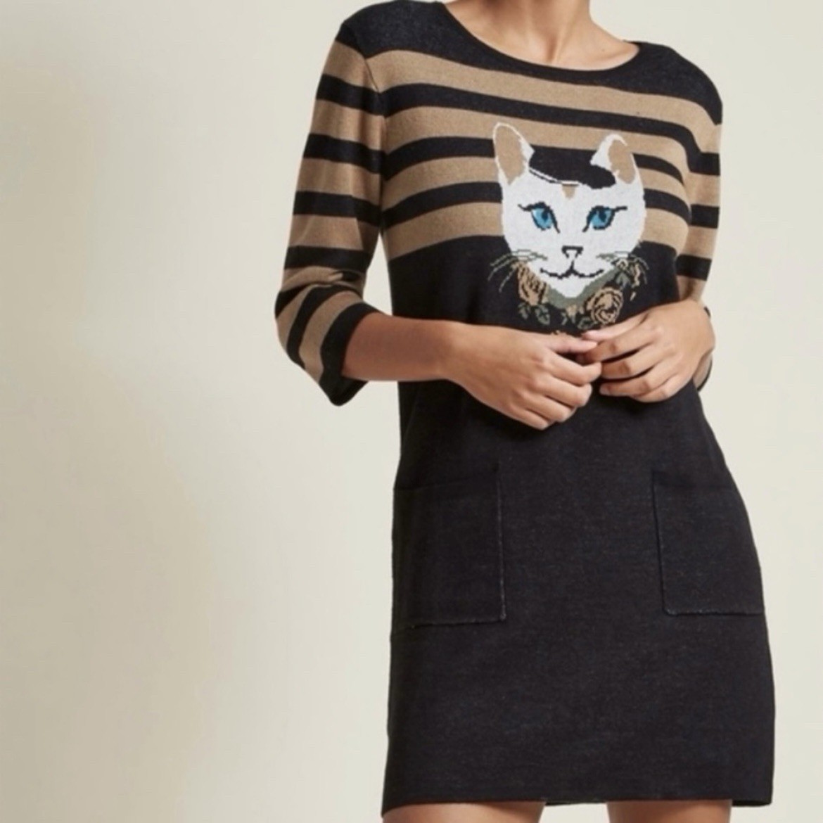 MODCLOTH NWT Teaberry & Weave “Well-Styled Feline” Sweater Dress Pockets Size M
