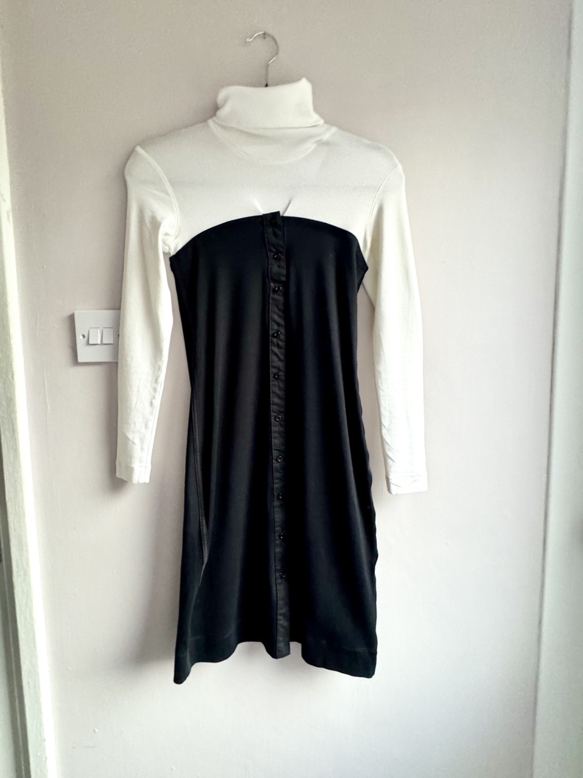 Marc Cain Sports Roll Neck Colour Block Dress XS Black White Long Sleeve