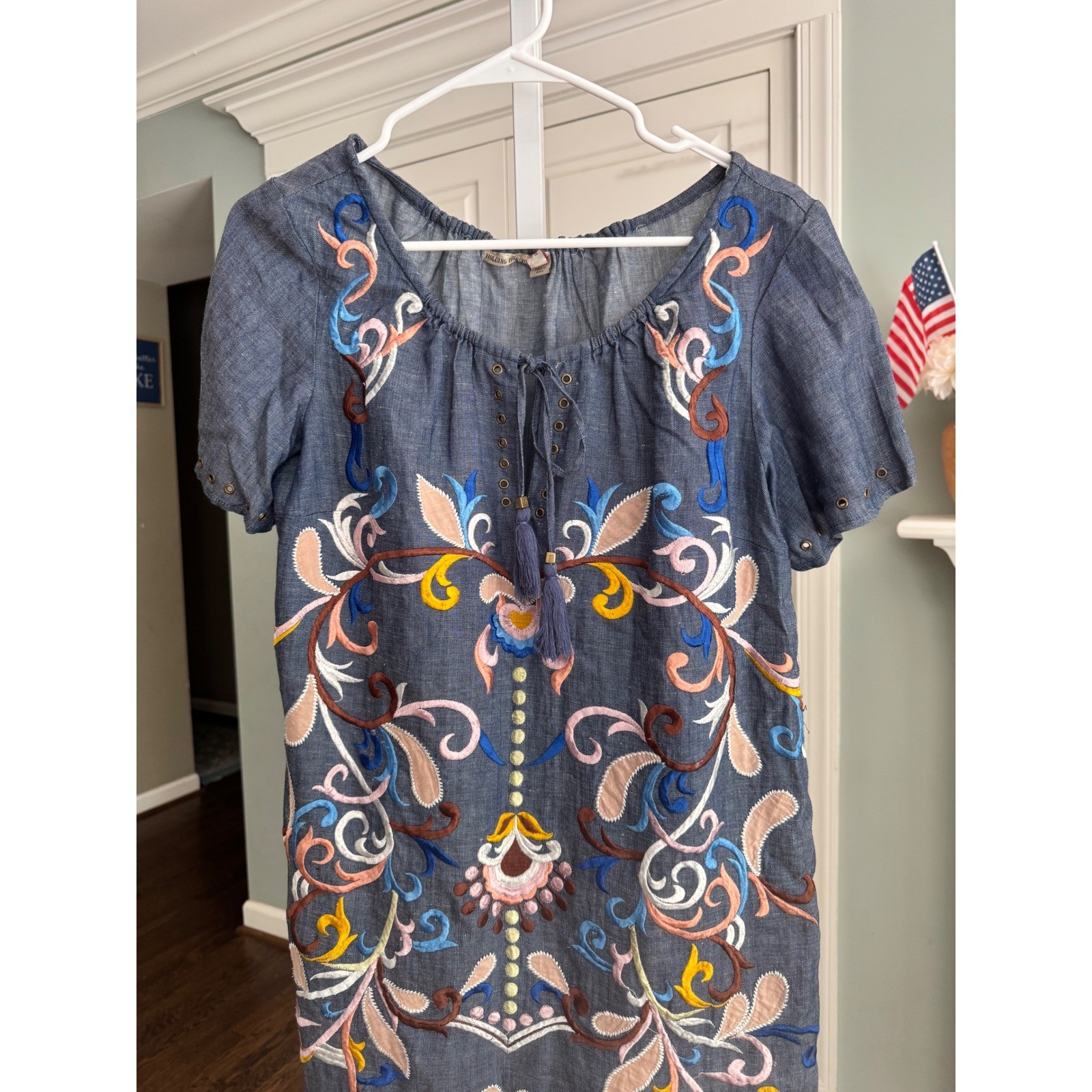 Holding Horses Anthropologie Folklore Tunic Dress Chambray Floral Embroidered