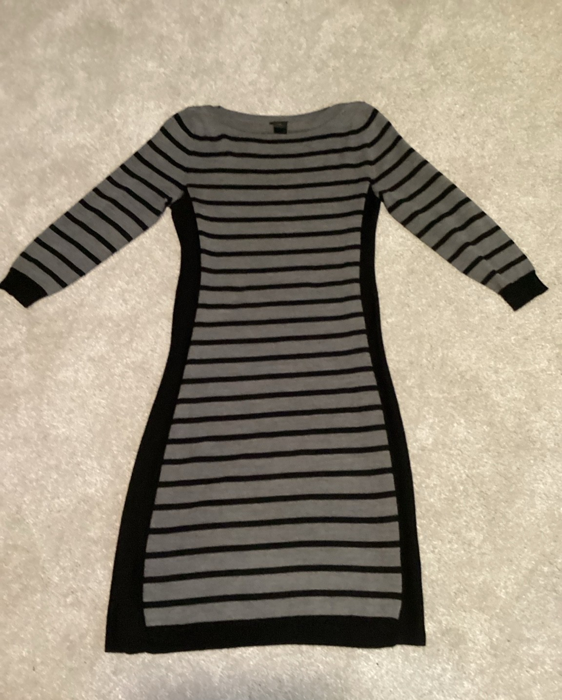 Ann Taylor Gray Black Striped Sweater Dress Women’s Small 3/4 Sleeve Knit