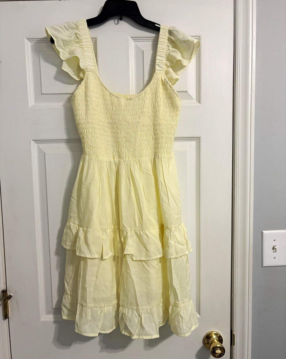 Women’s Amazon Yellow Smocked Ruffle Tiered Sundress Scoop Neck Size L