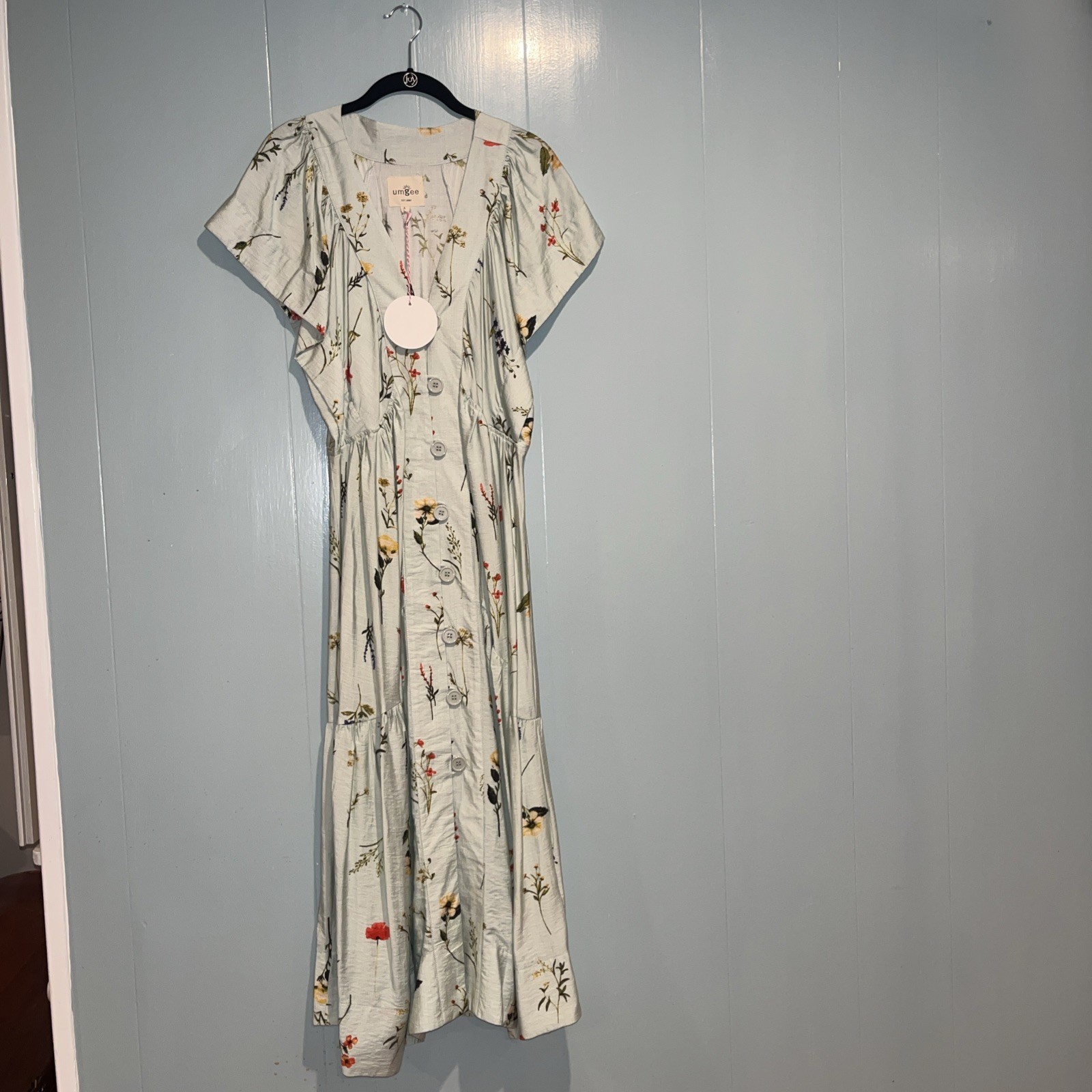 Umgee Pale Green Spring Floral Dress Size Large NWT Button Front