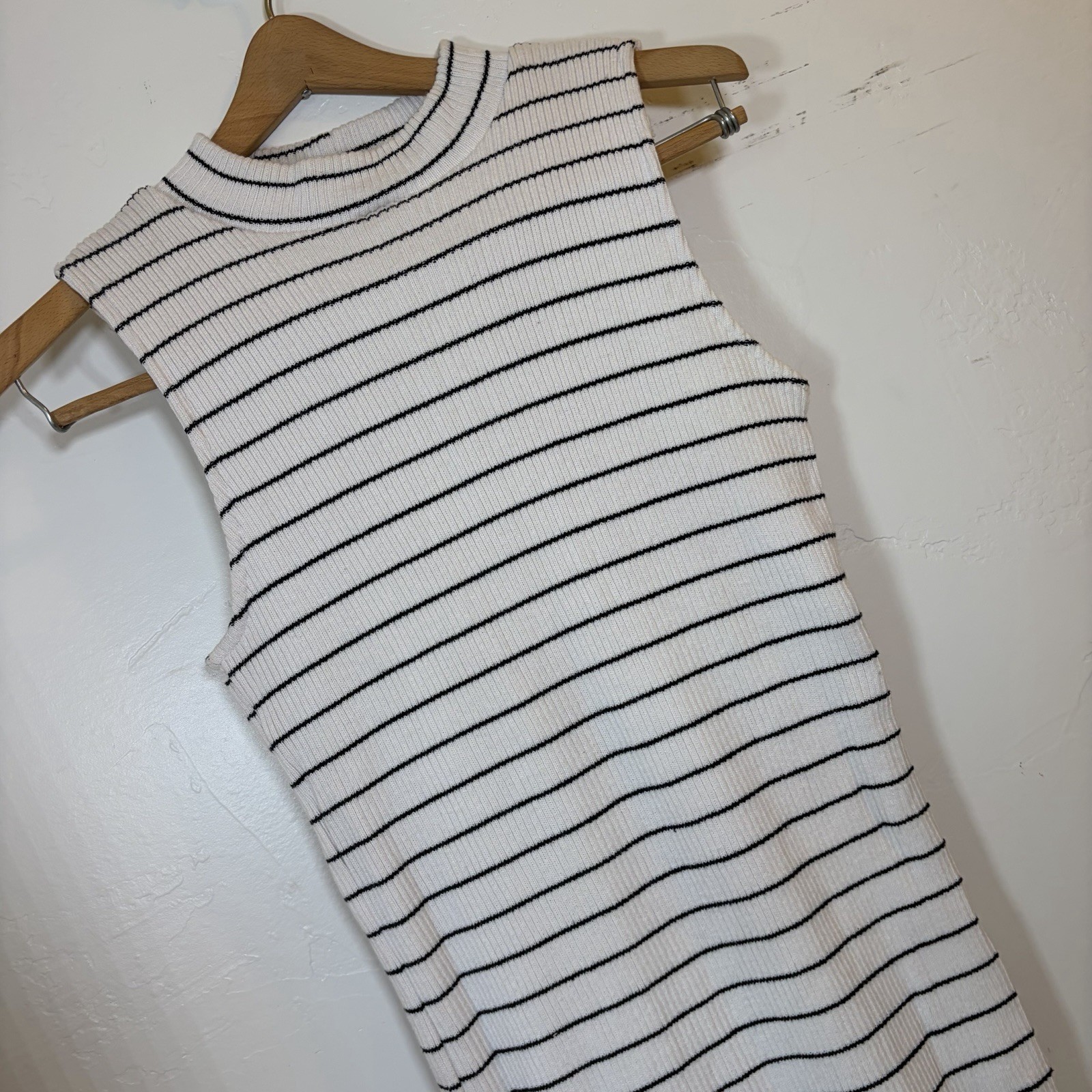 Dolan Left Coast Collection Jules Sleeveless Striped Sheath Midi Dress Small