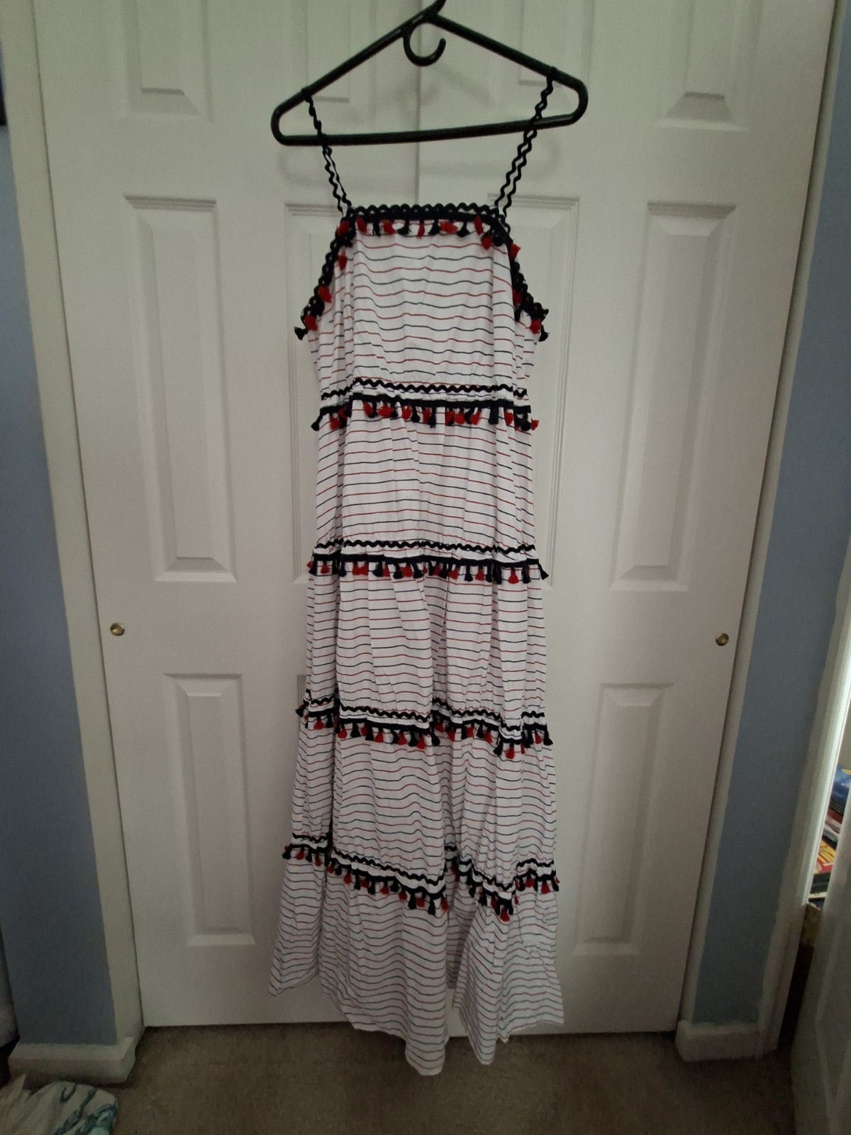 New L’ATISTE Boho Tiered White Blue Red Cotton Maxi Dress Size Medium or Large