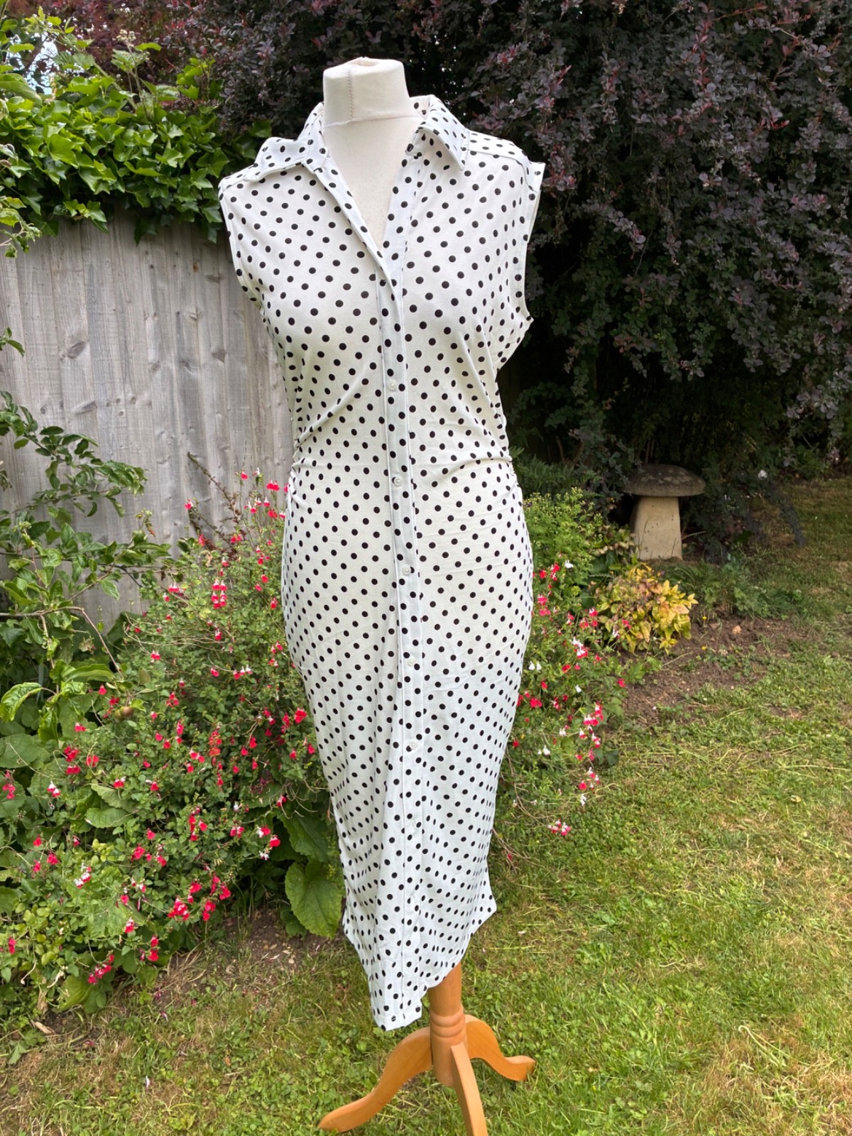 JULES & LEOPOLD BLACK WHITE SPOTTY SLEEVELESS BUTTON FRONT DRESS BNWT M 10 12
