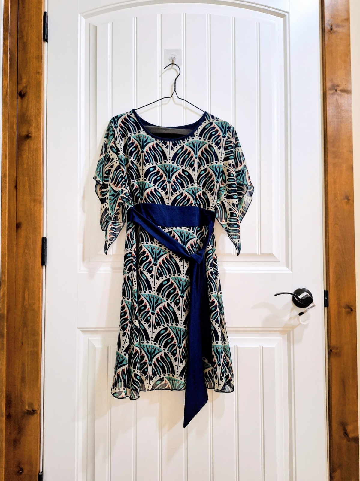 EUC Women’s Navy & Teal Printed Belted Dress