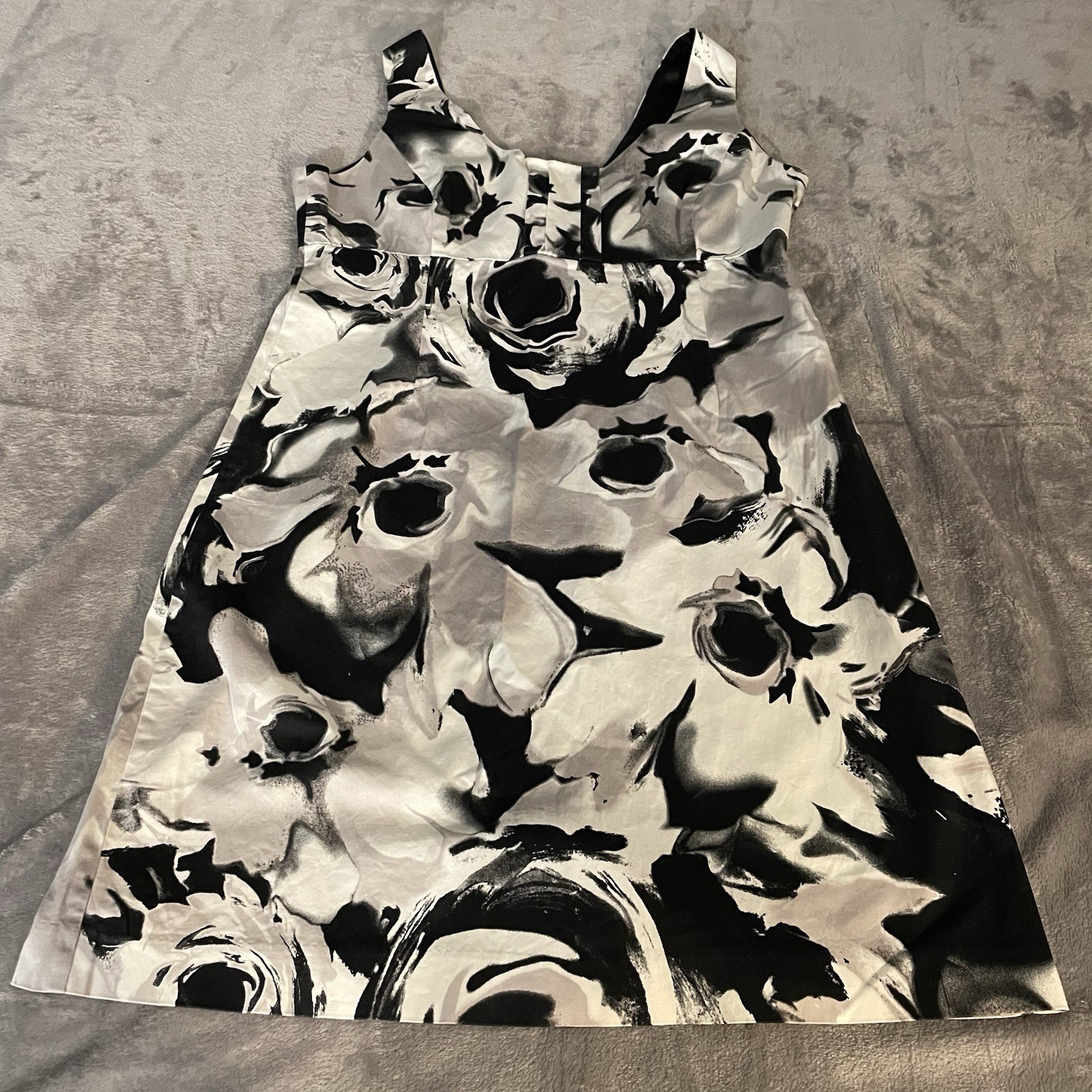 New York & company black gray and white sleeveless Summer dress Cotton Polyester