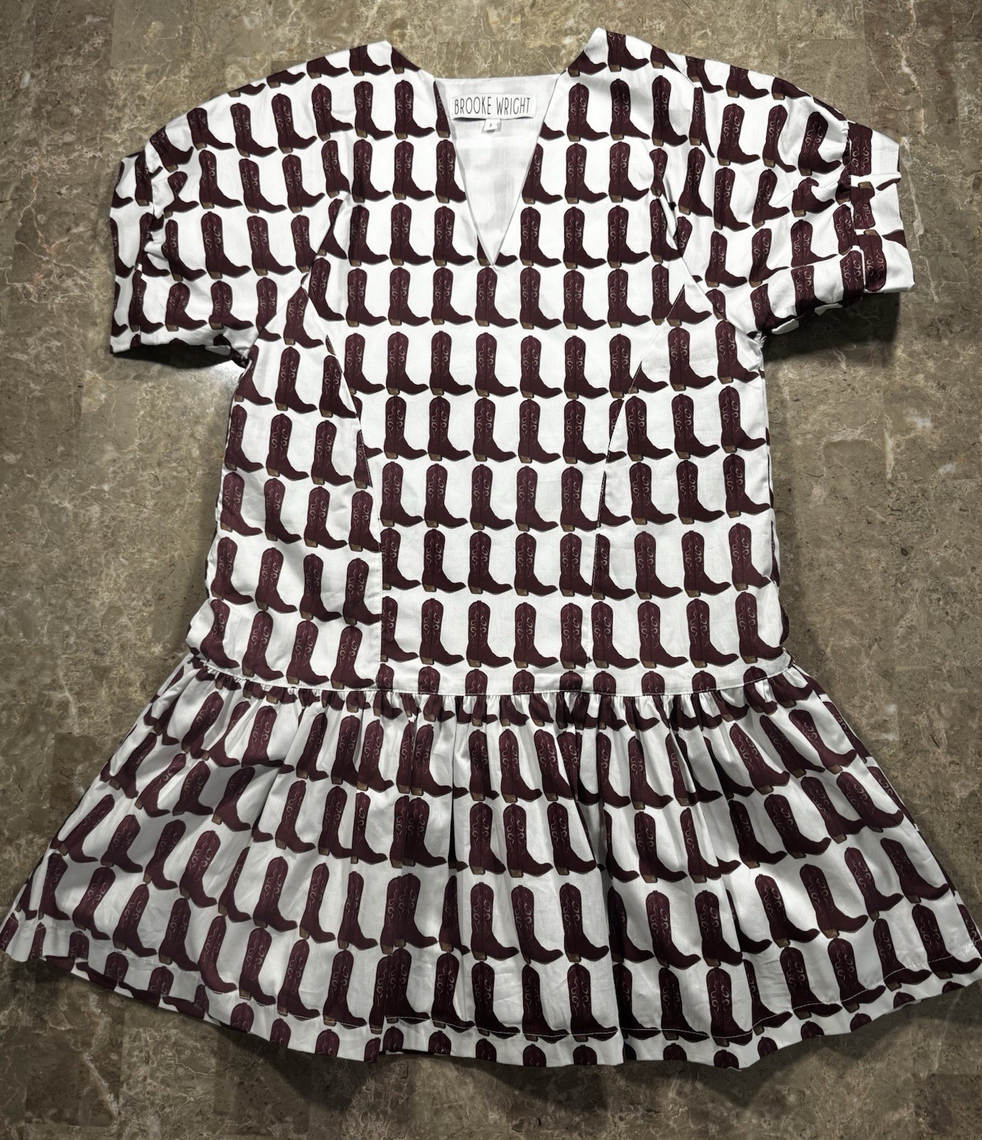 Brooke Wright Western Boots Print A-Line Dress S White Brown V-Neck Ruffle