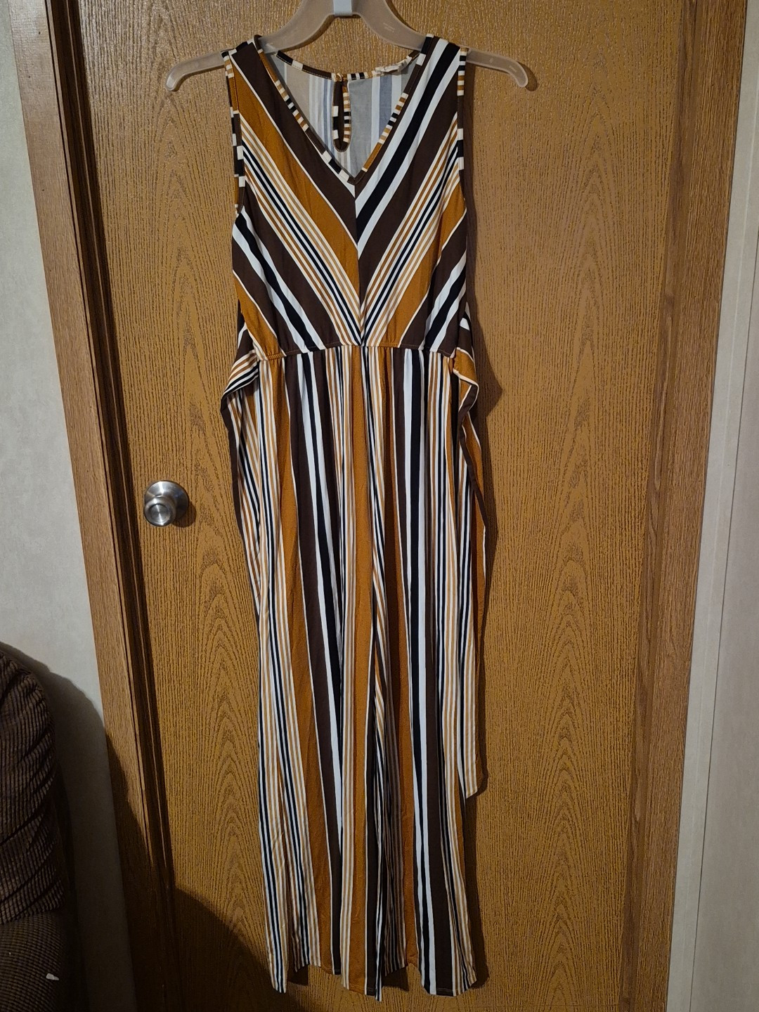 BETSEY’S BOUTIQUE SHOP Dress/Pants Sleeveless SIZE 14 Waist