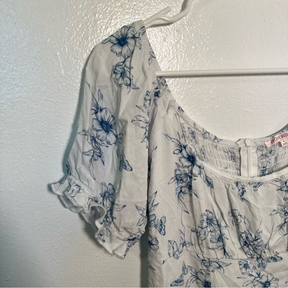 Lottie Moss Women’s Size Medium Mini Dress White Blue Floral Print Puff Sleeve